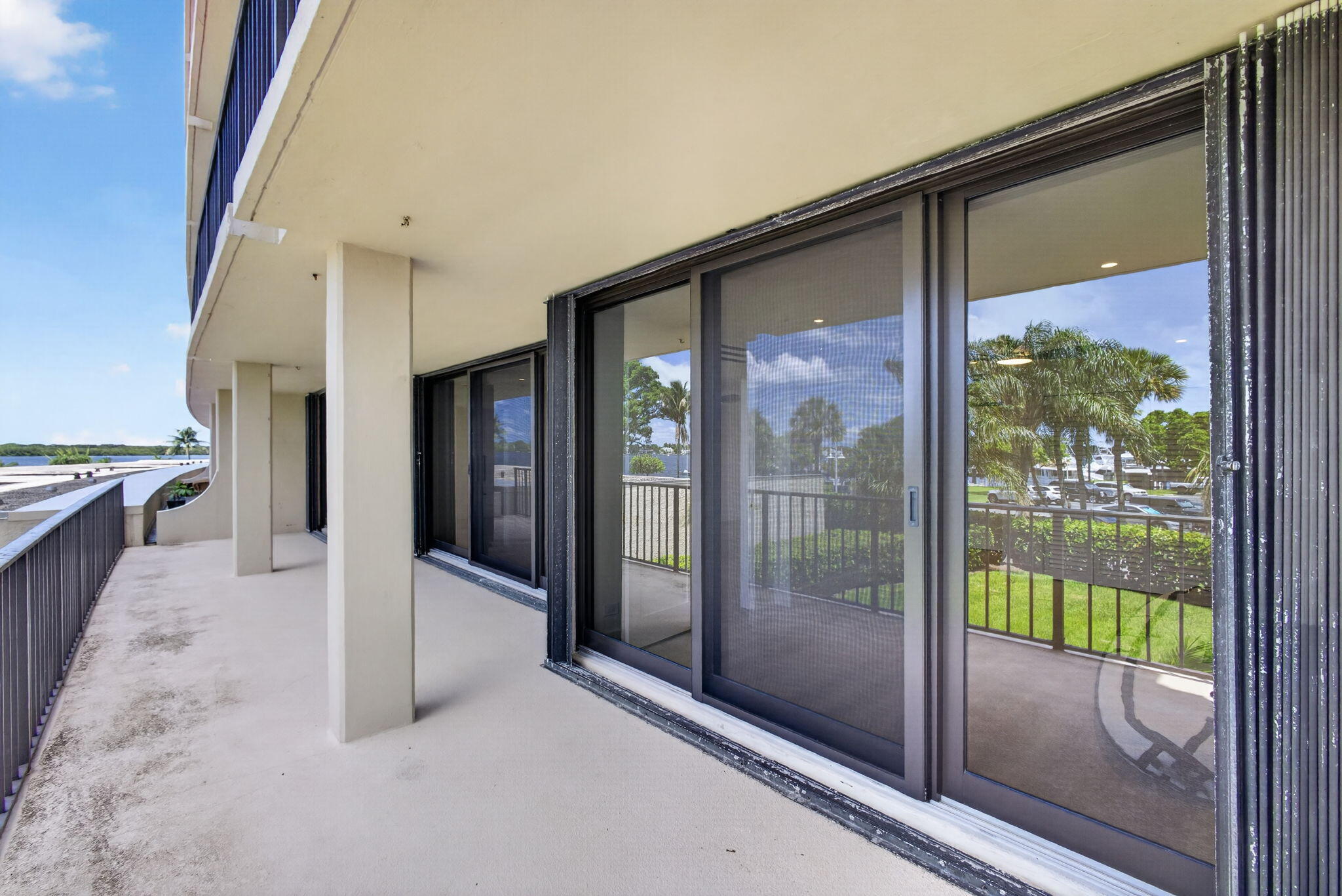 136 Lakeshore Drive Property Photo 4