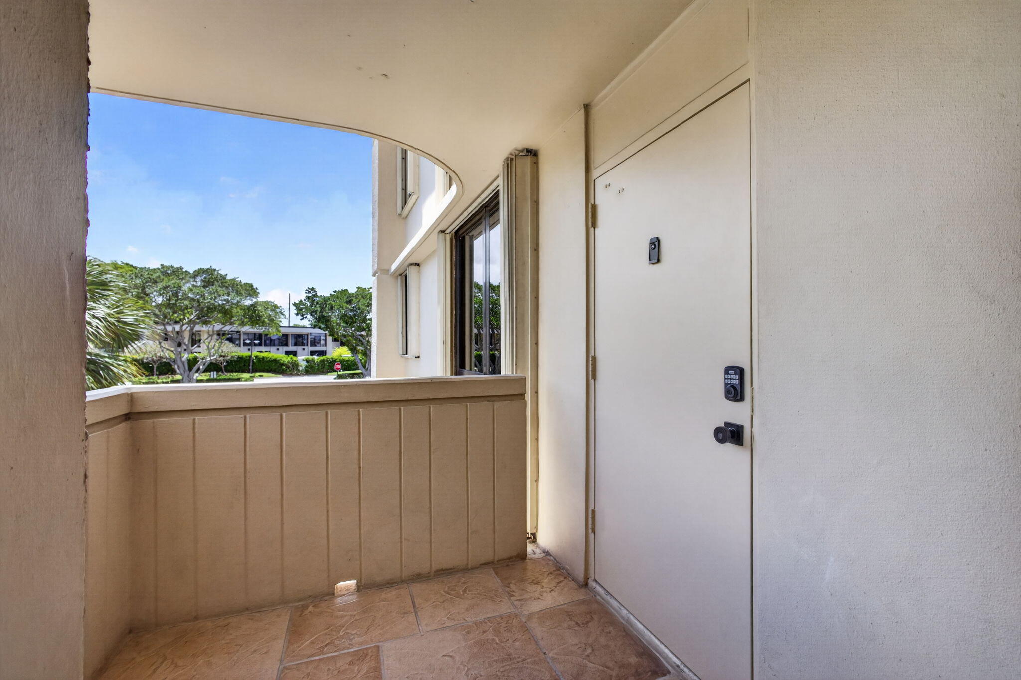 136 Lakeshore Drive Property Photo 37