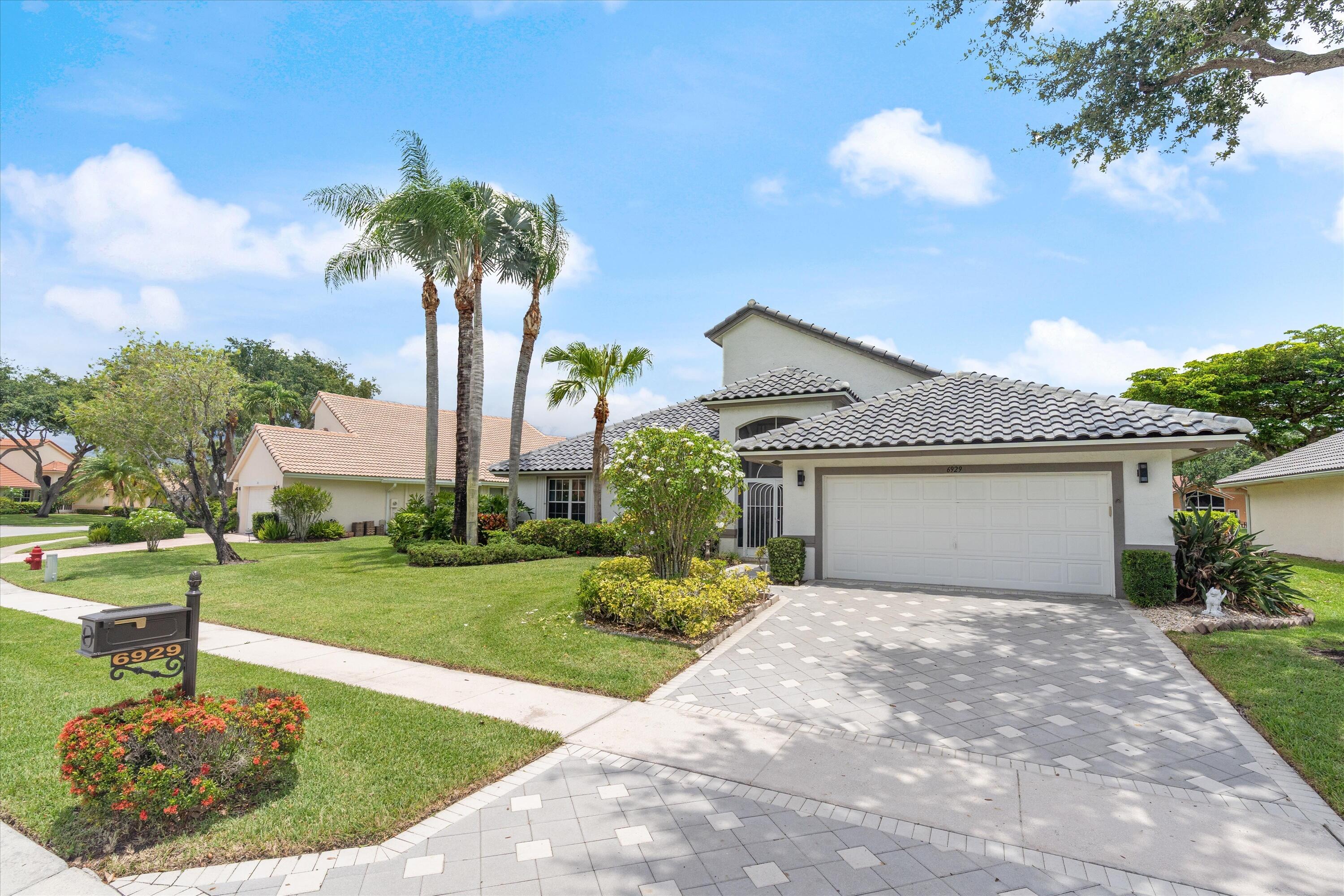 6929 Grenelefe Road Property Photo 2