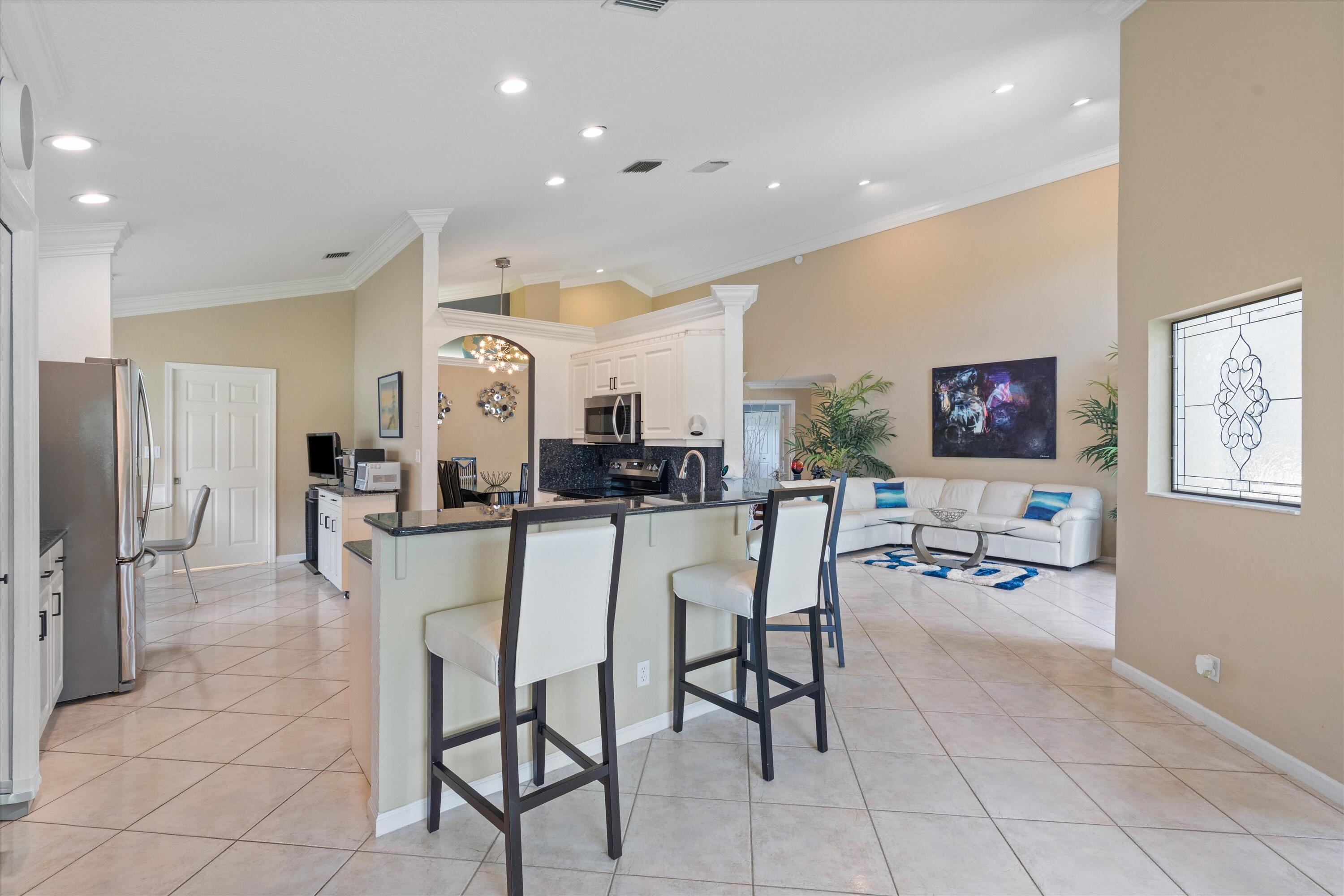 6929 Grenelefe Road Property Photo 11