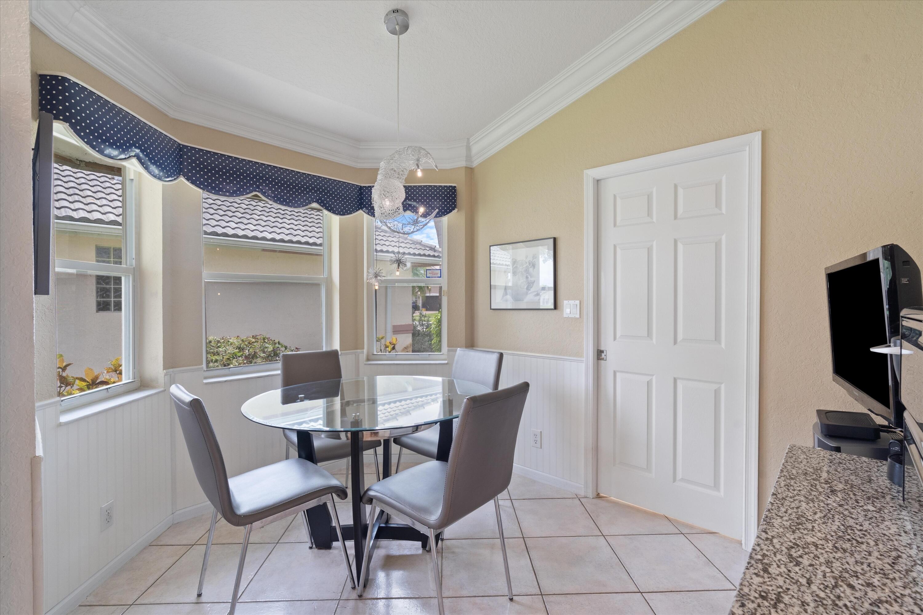 6929 Grenelefe Road Property Photo 14
