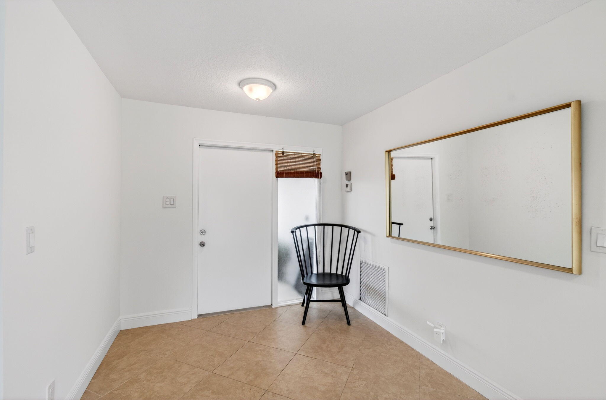 6038 Lasalle Road Property Photo 9
