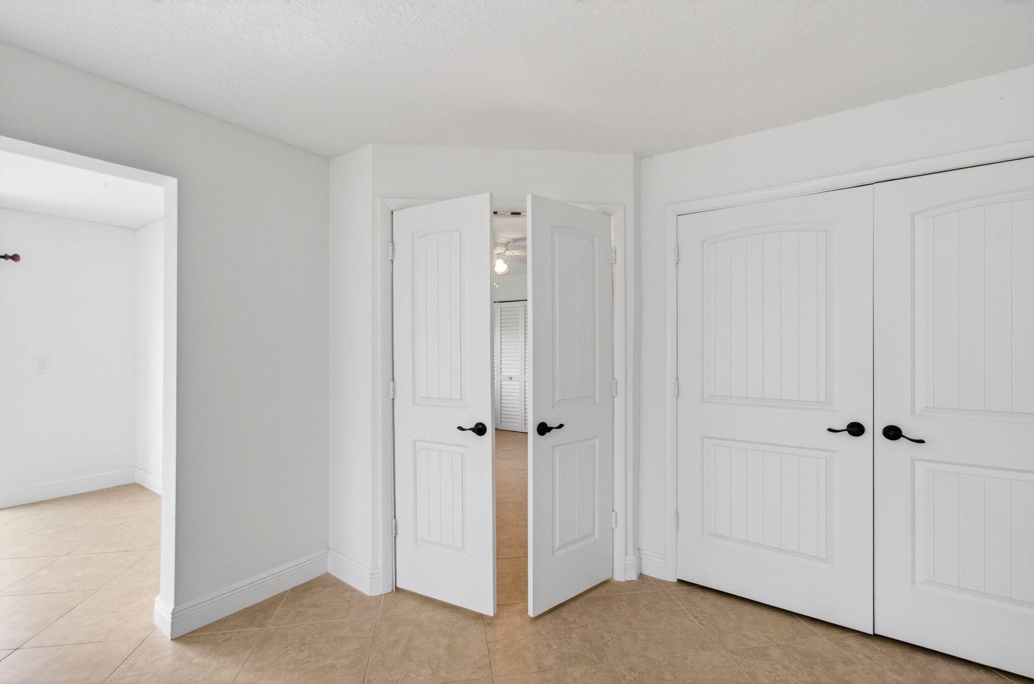 6038 Lasalle Road Property Photo 33