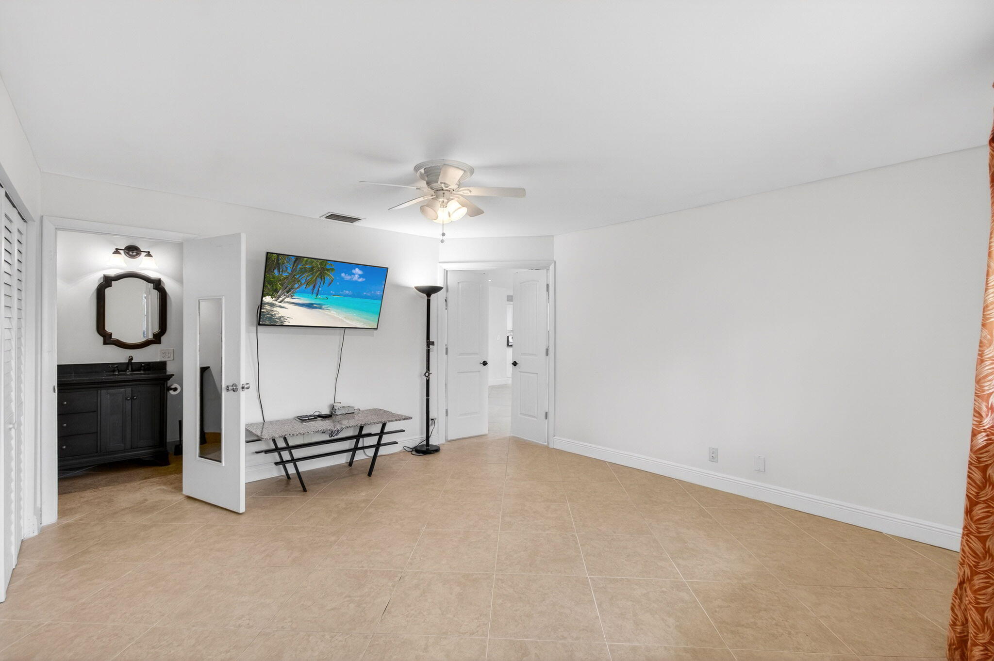 6038 Lasalle Road Property Photo 37