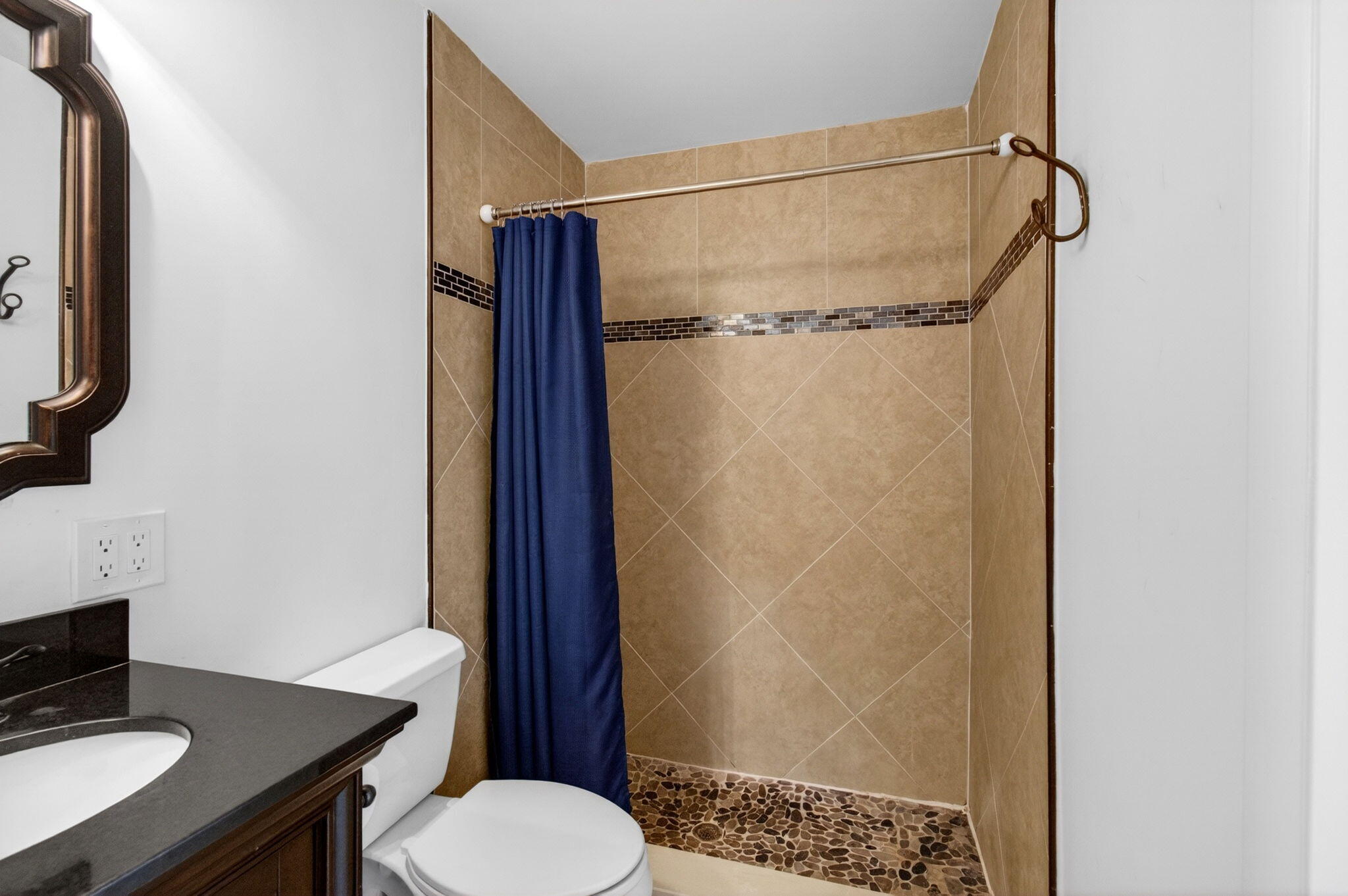 6038 Lasalle Road Property Photo 40