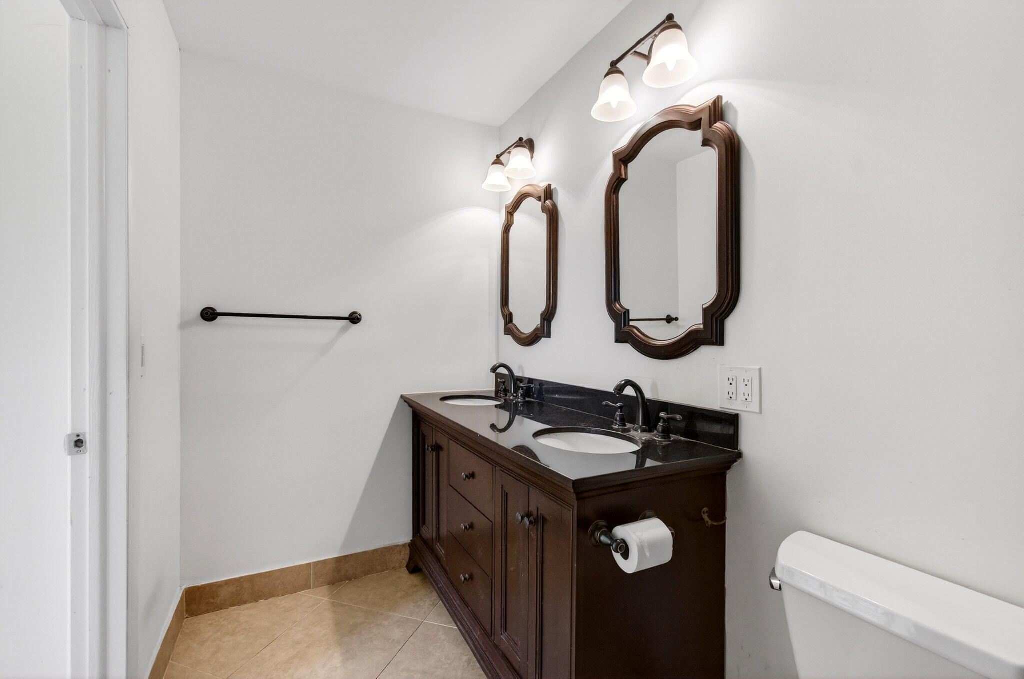 6038 Lasalle Road Property Photo 42
