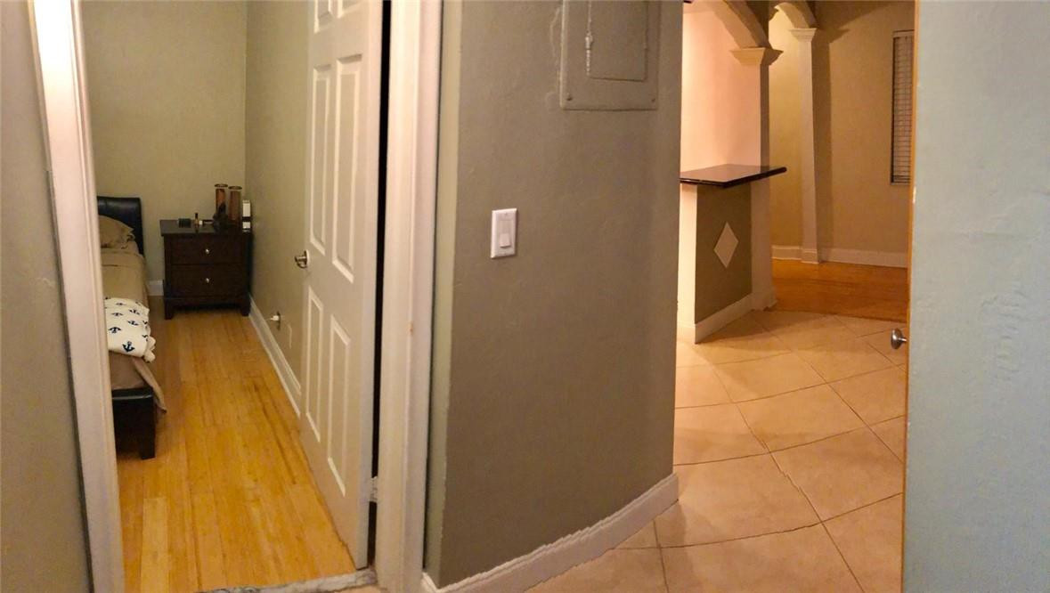 901 Ne 3rd Street 101 Property Photo 7