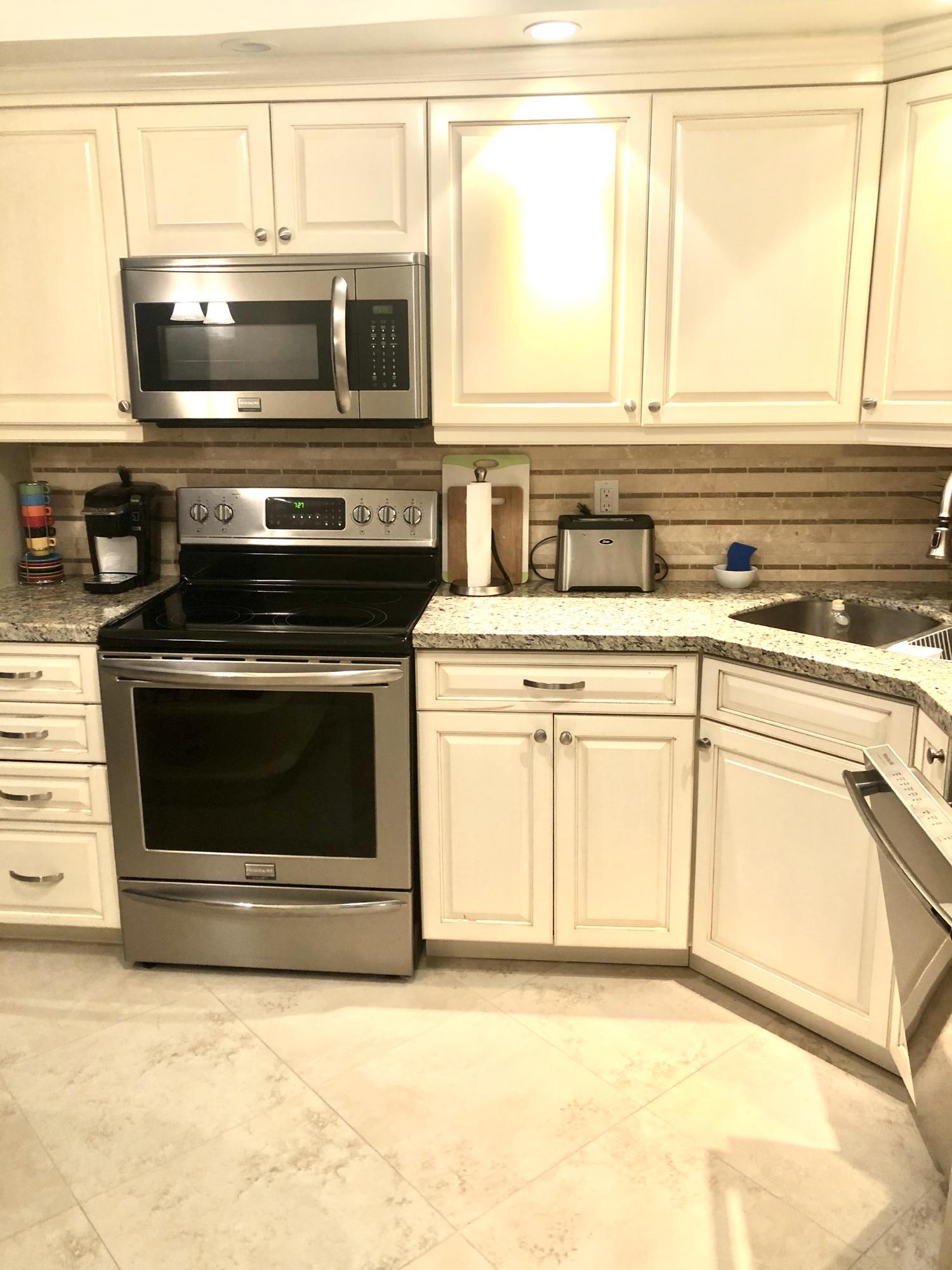 5440 N Ocean Avenue 803 Property Photo 5