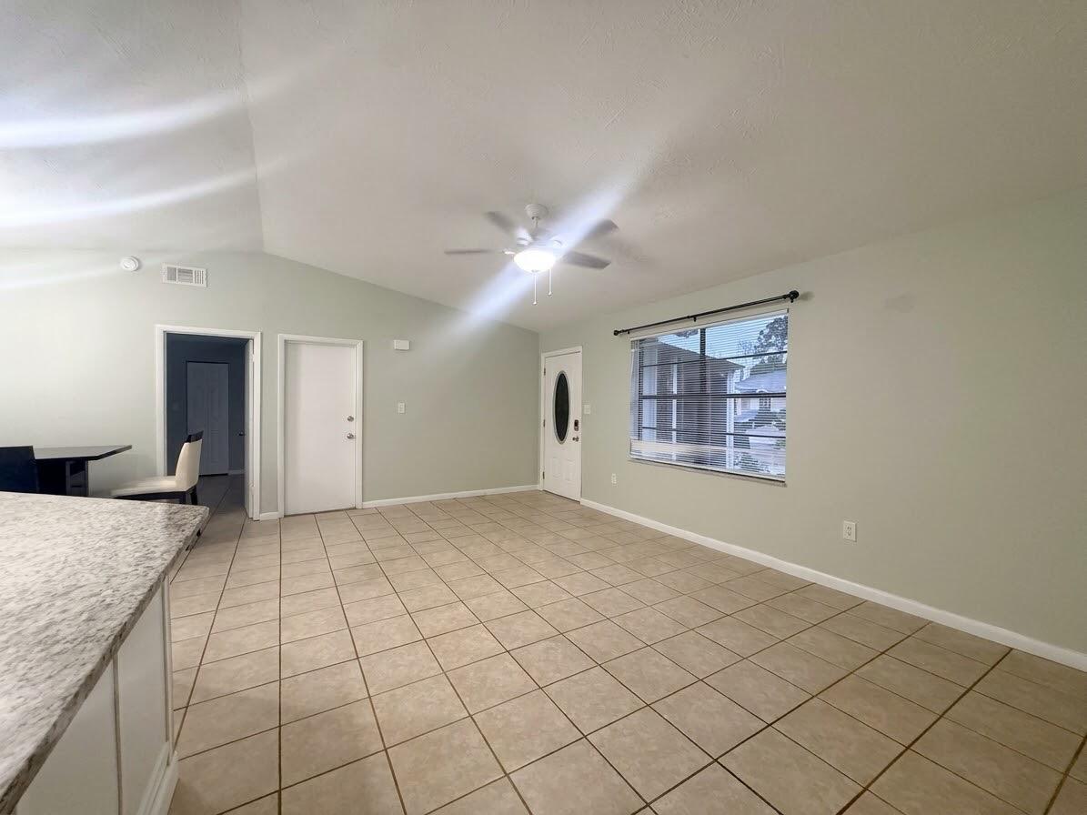 617 Thuringer Street Nw Property Photo 9