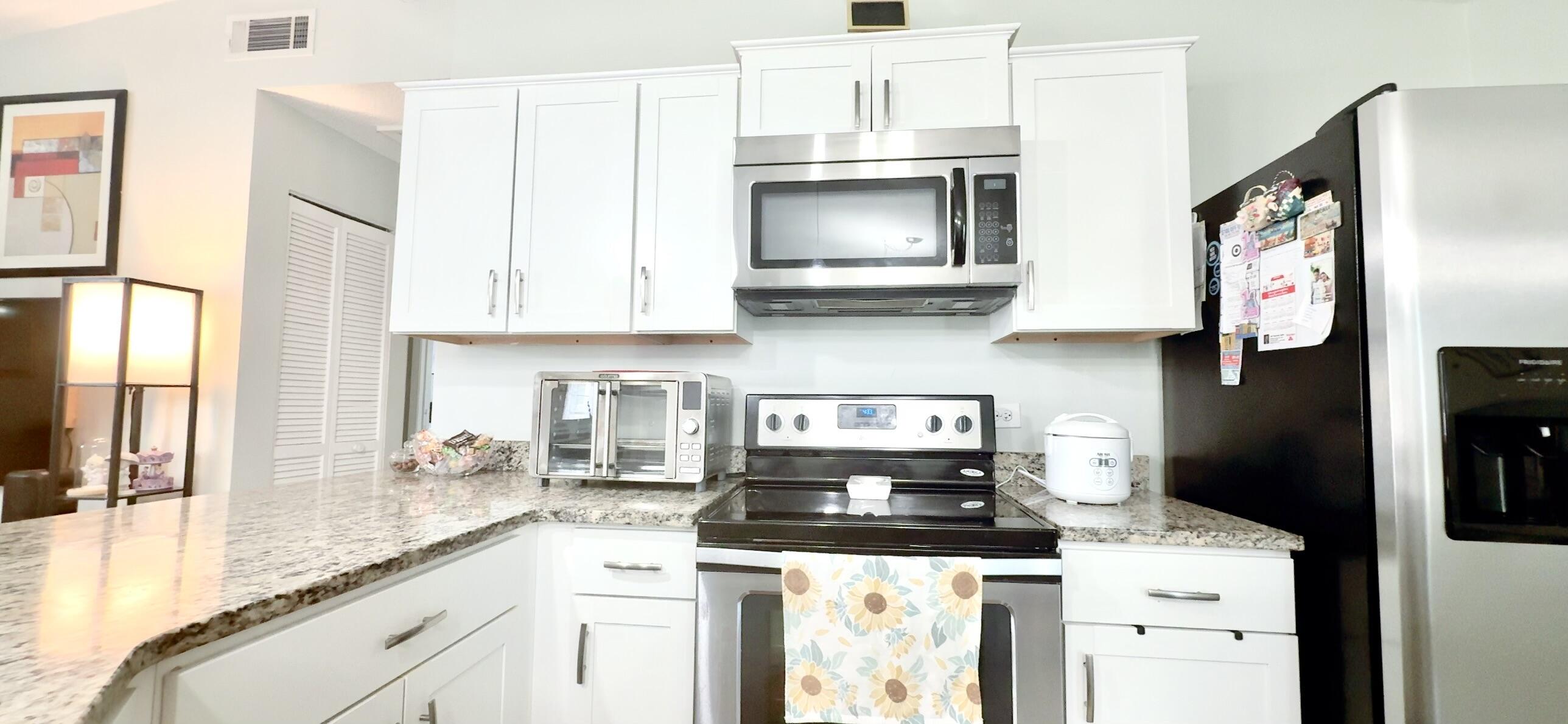 617 Thuringer Street Nw Property Photo 11