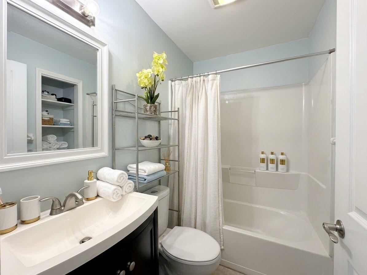617 Thuringer Street Nw Property Photo 17