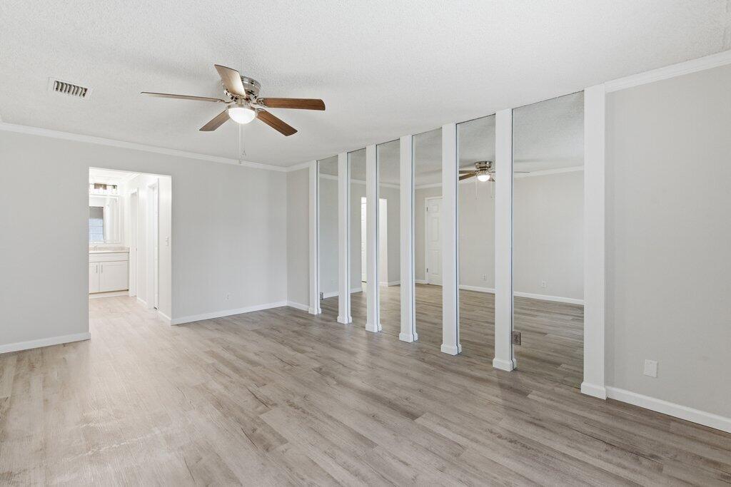 10098 S 42nd Drive Property Photo 26