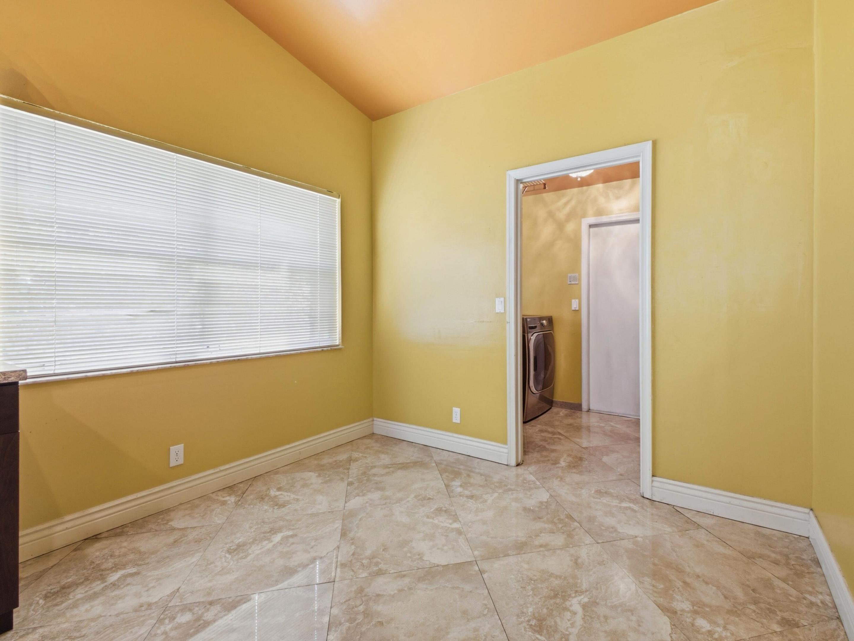 8862 Jaspers Drive Property Photo 15