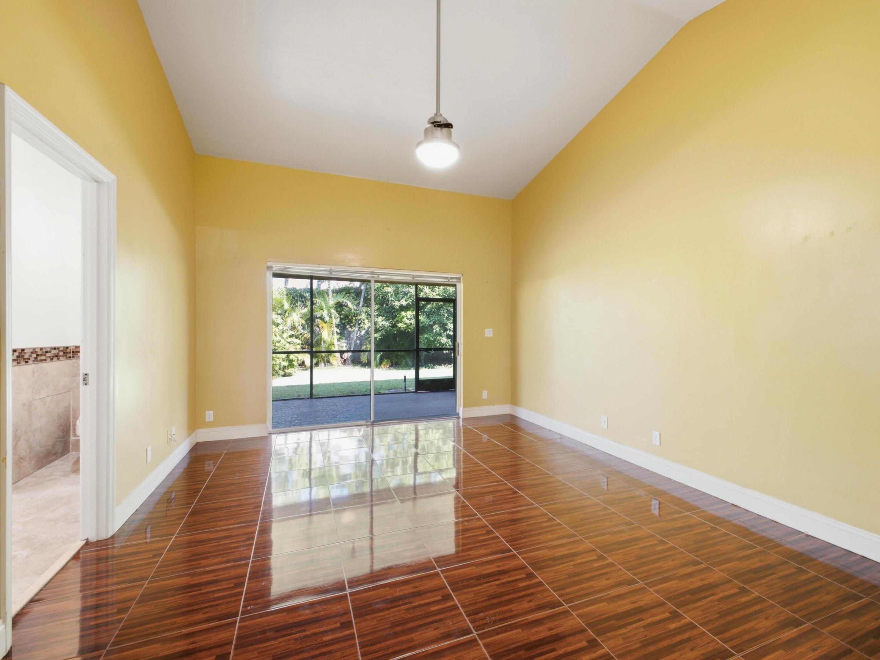 8862 Jaspers Drive Property Photo 22