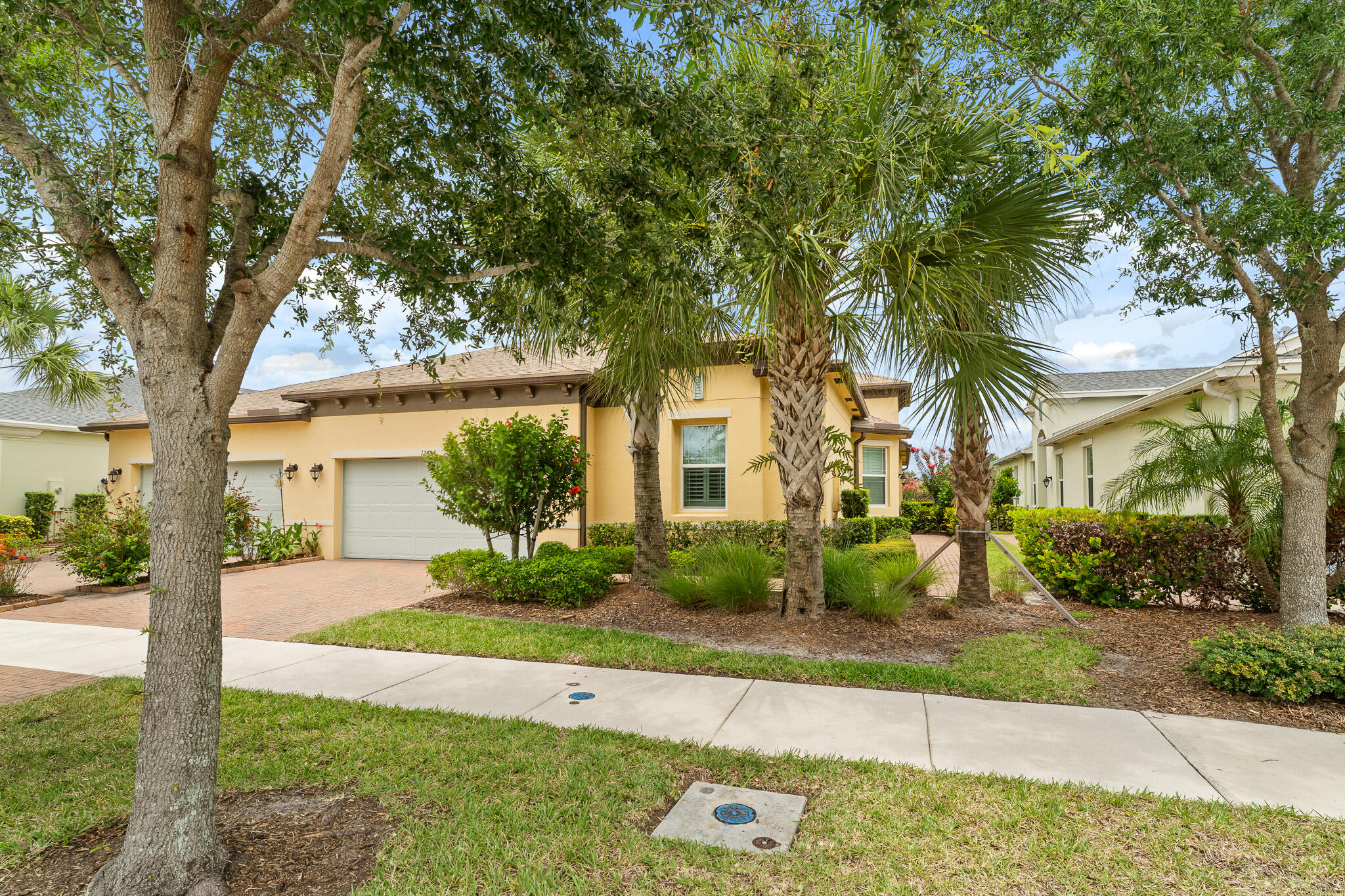 12784 Sw Lake Fern Circle Property Photo 1
