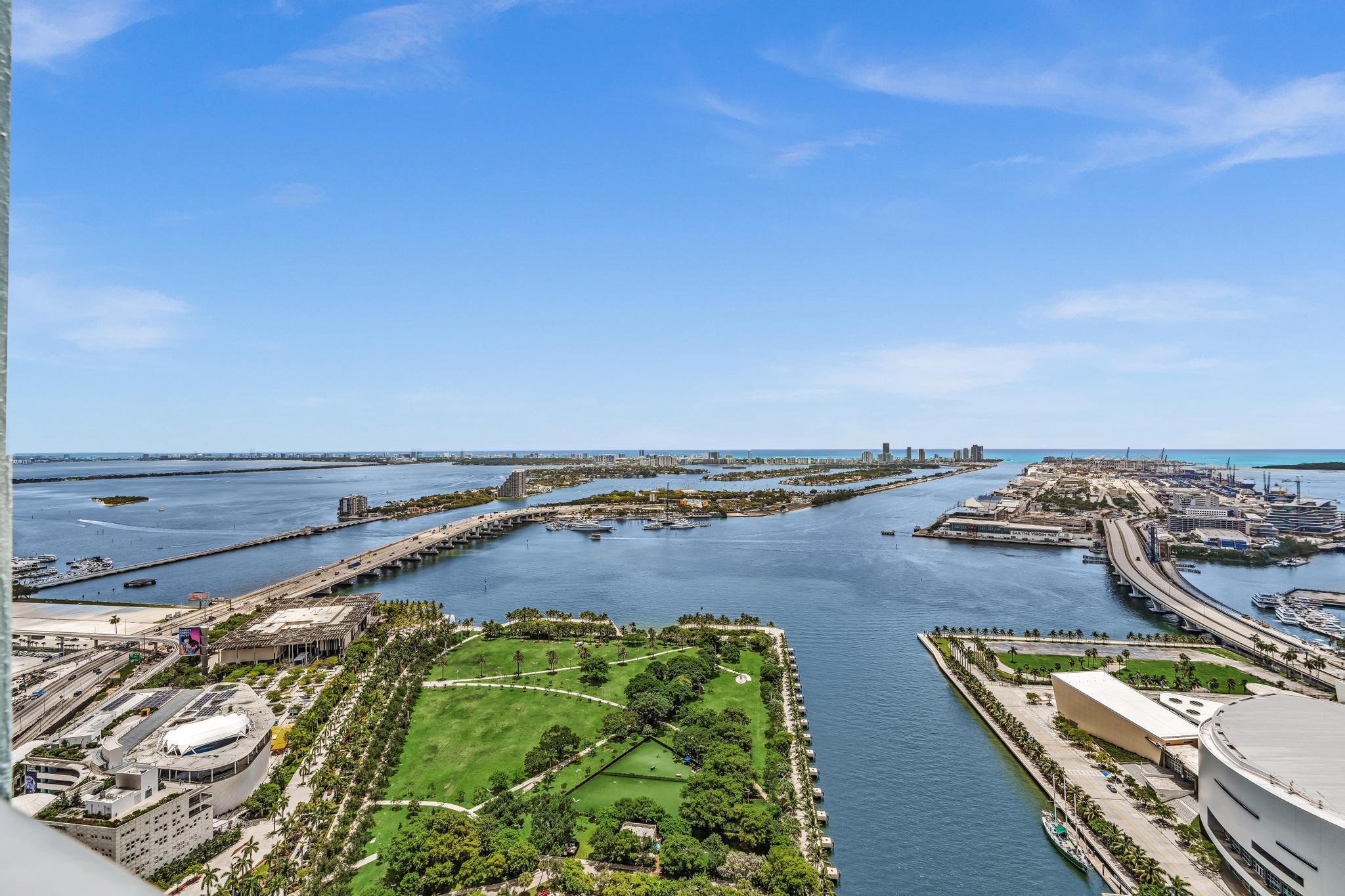 900 Biscayne Boulevard 4703 Property Photo 31