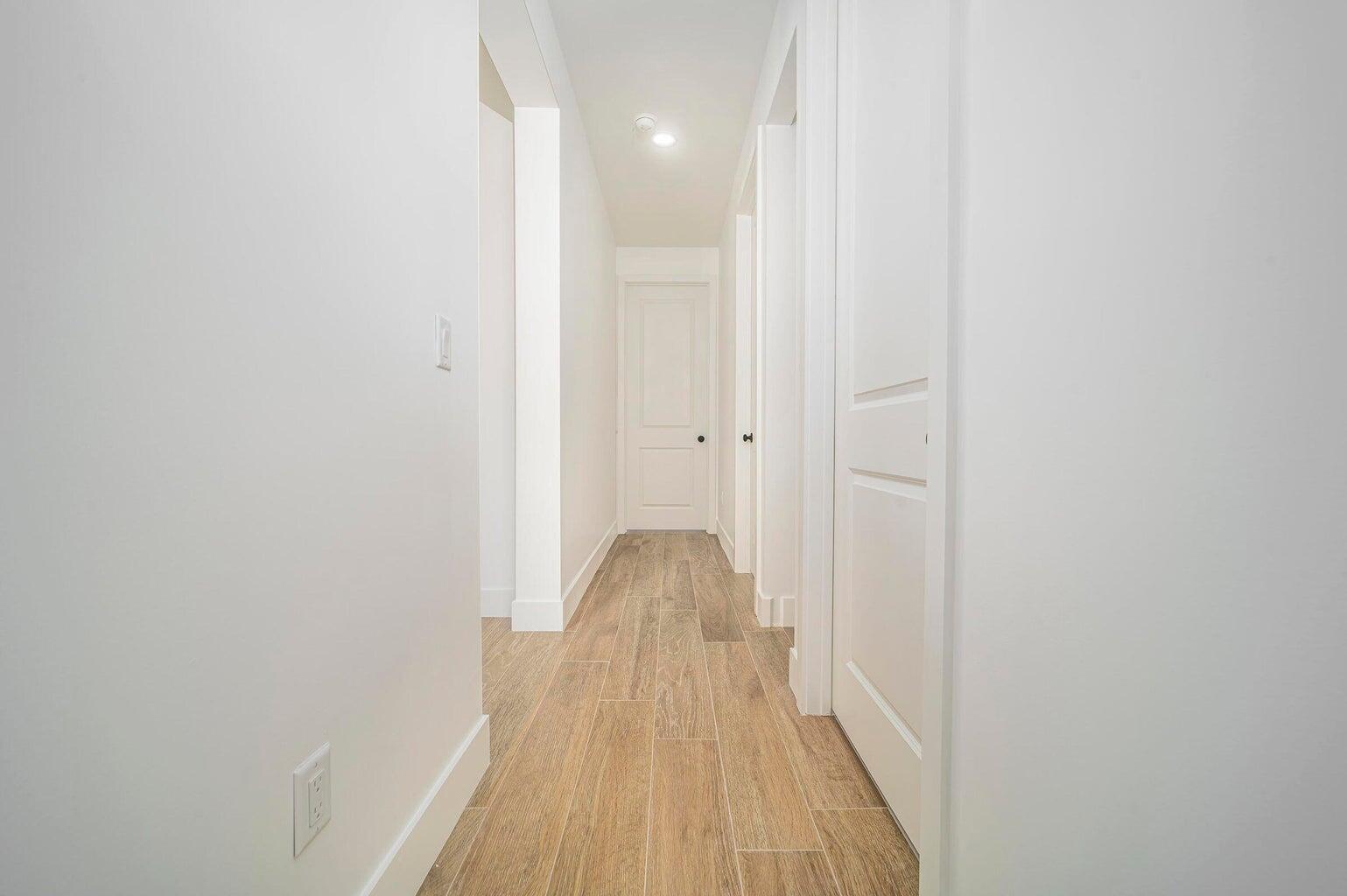 15261 Brainbridge Circle Property Photo 13