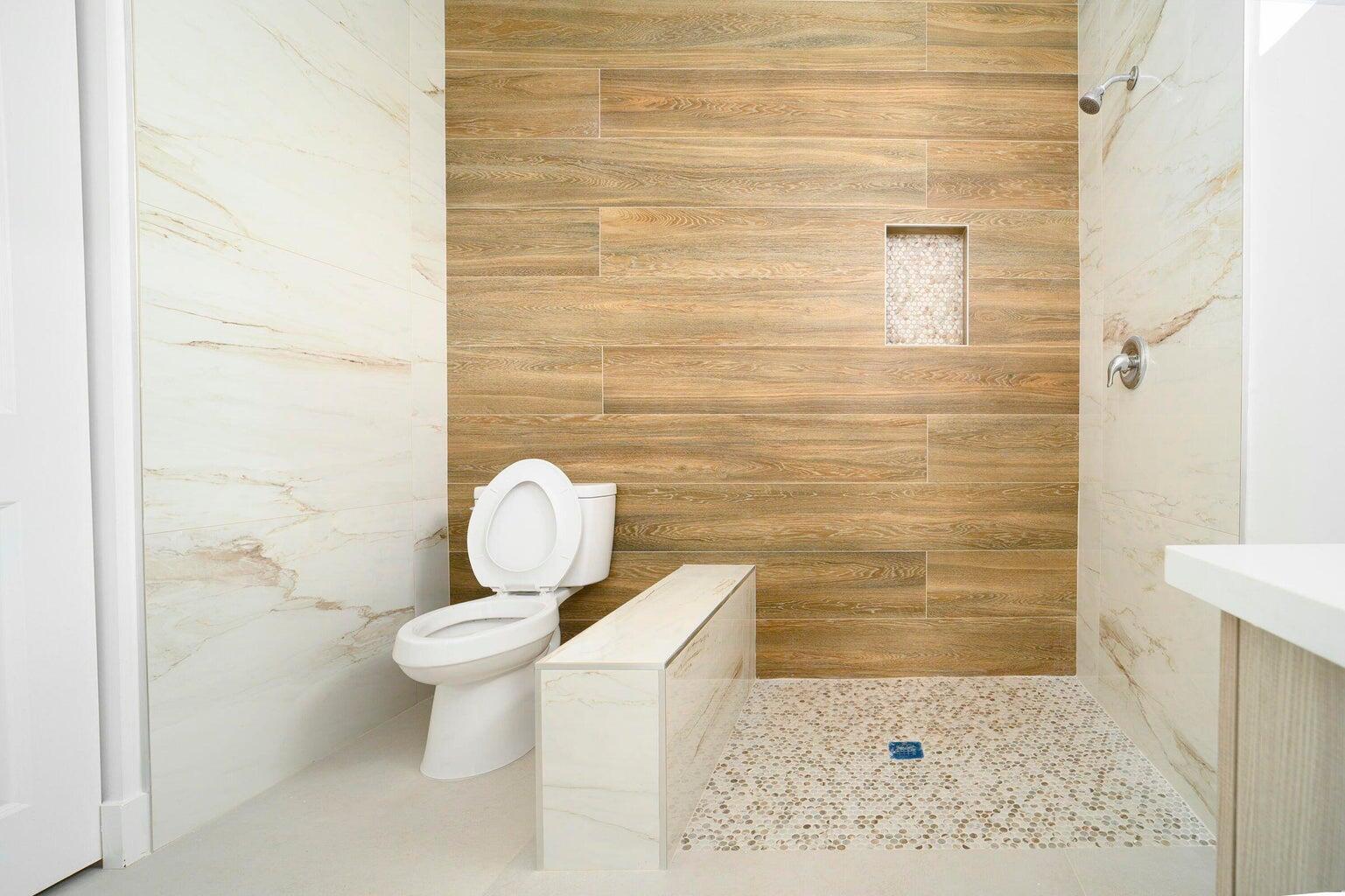 15261 Brainbridge Circle Property Photo 23