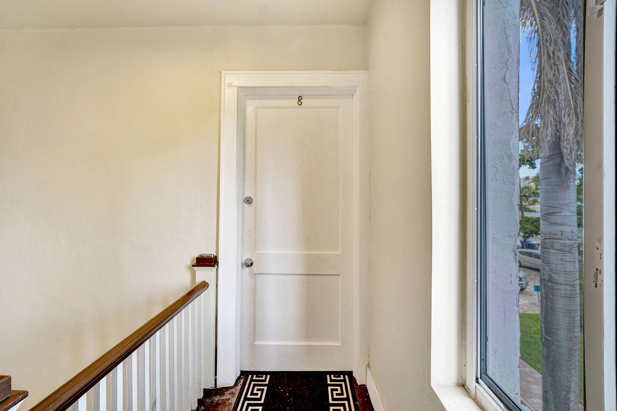 817 Tyler Street 8 Property Photo 4