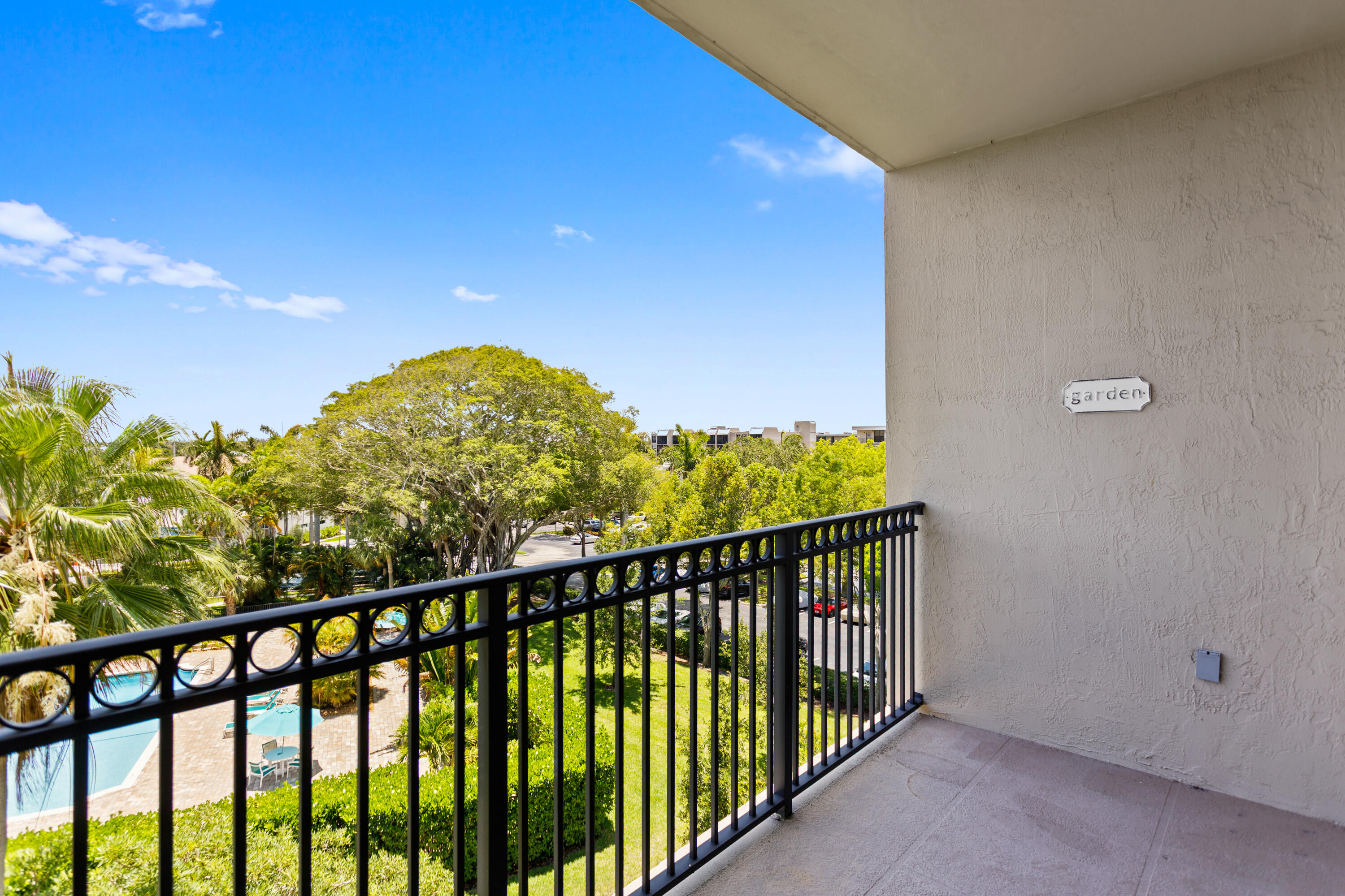 27 Royal Palm Way 503 Property Photo 30