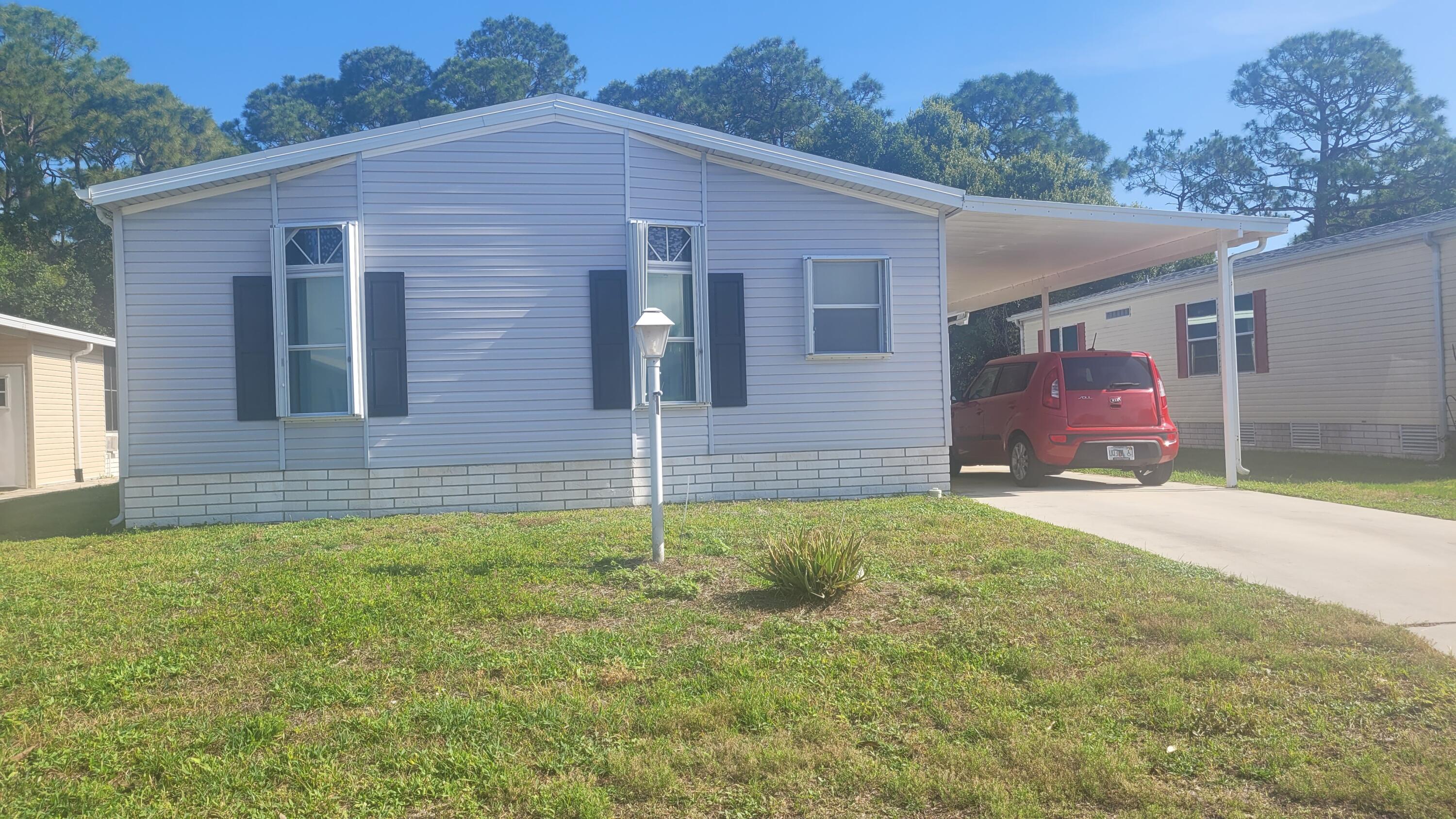 356 Tropical Isles Circle H-15 Property Photo 1