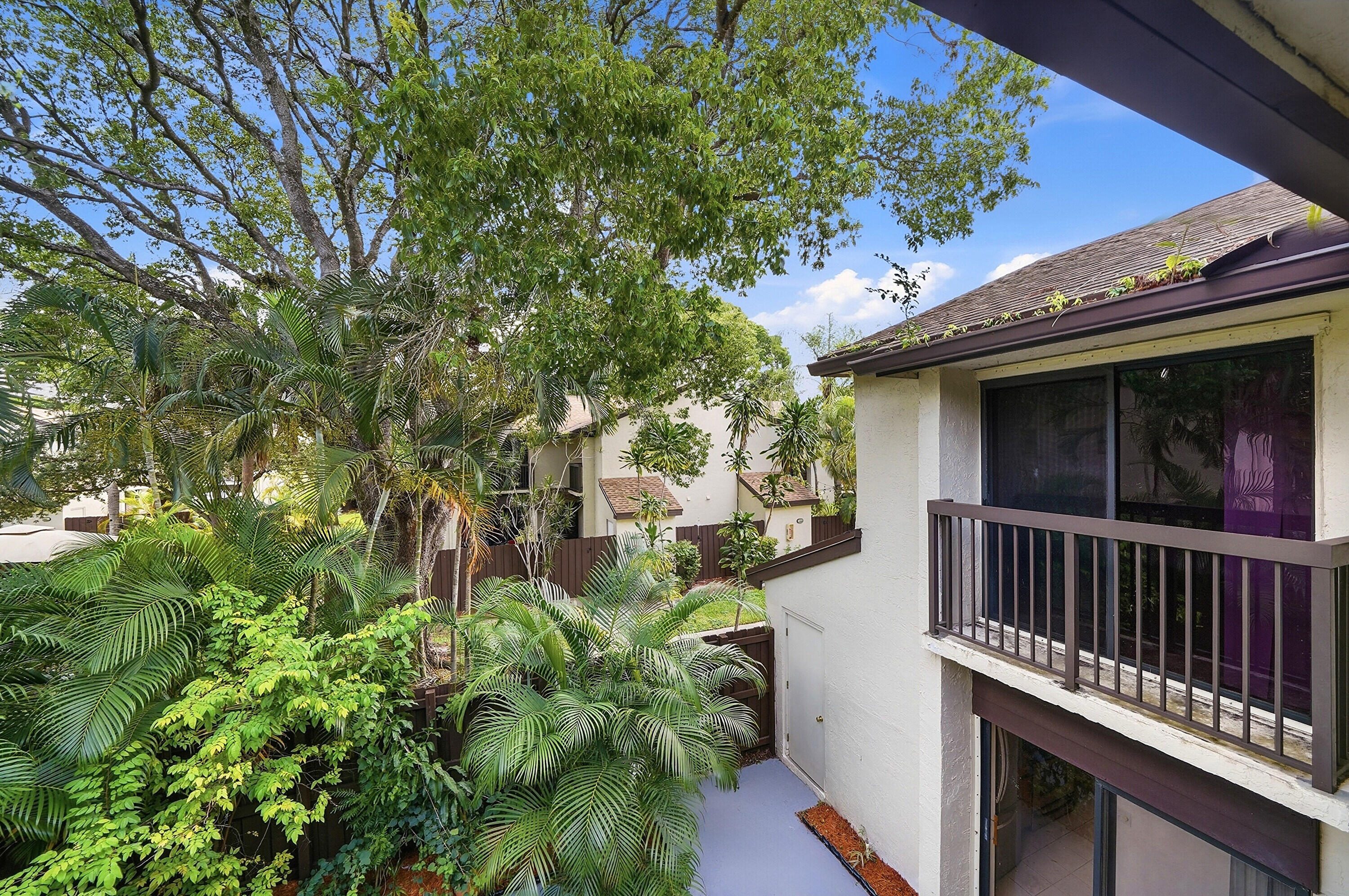 3349 Cocoplum Circle 33129 Property Photo 22