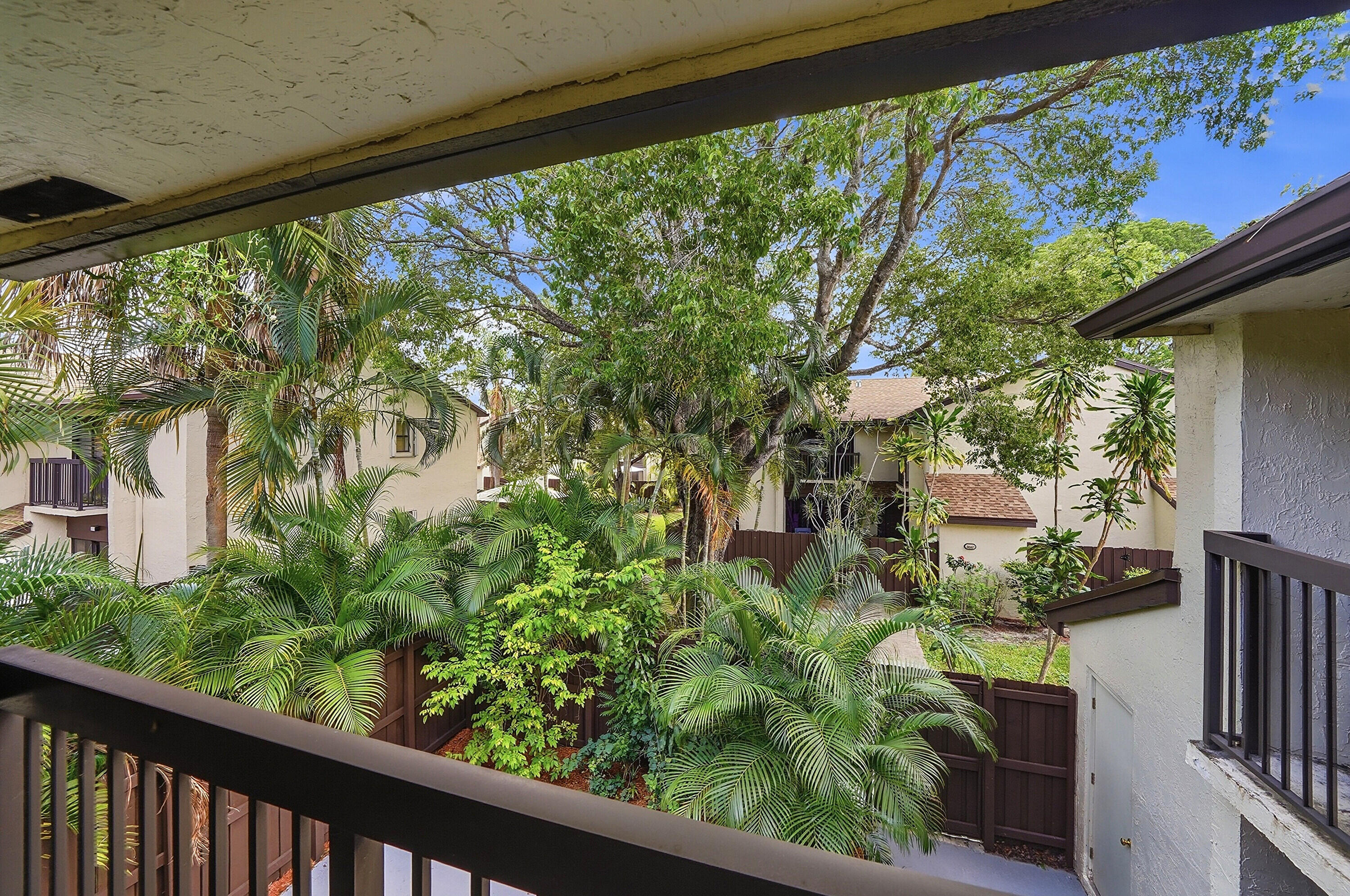 3349 Cocoplum Circle 33129 Property Photo 23