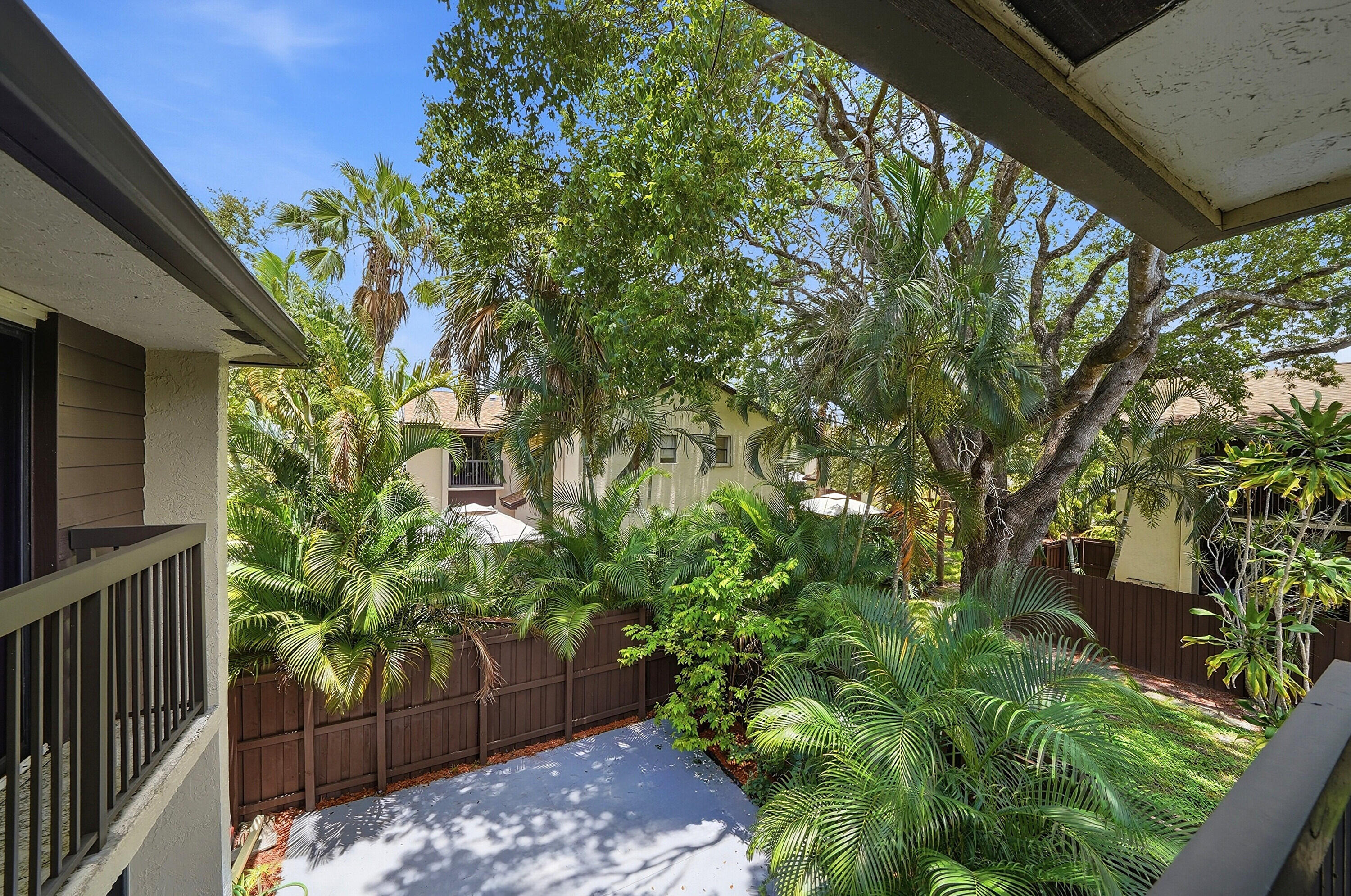 3349 Cocoplum Circle 33129 Property Photo 24