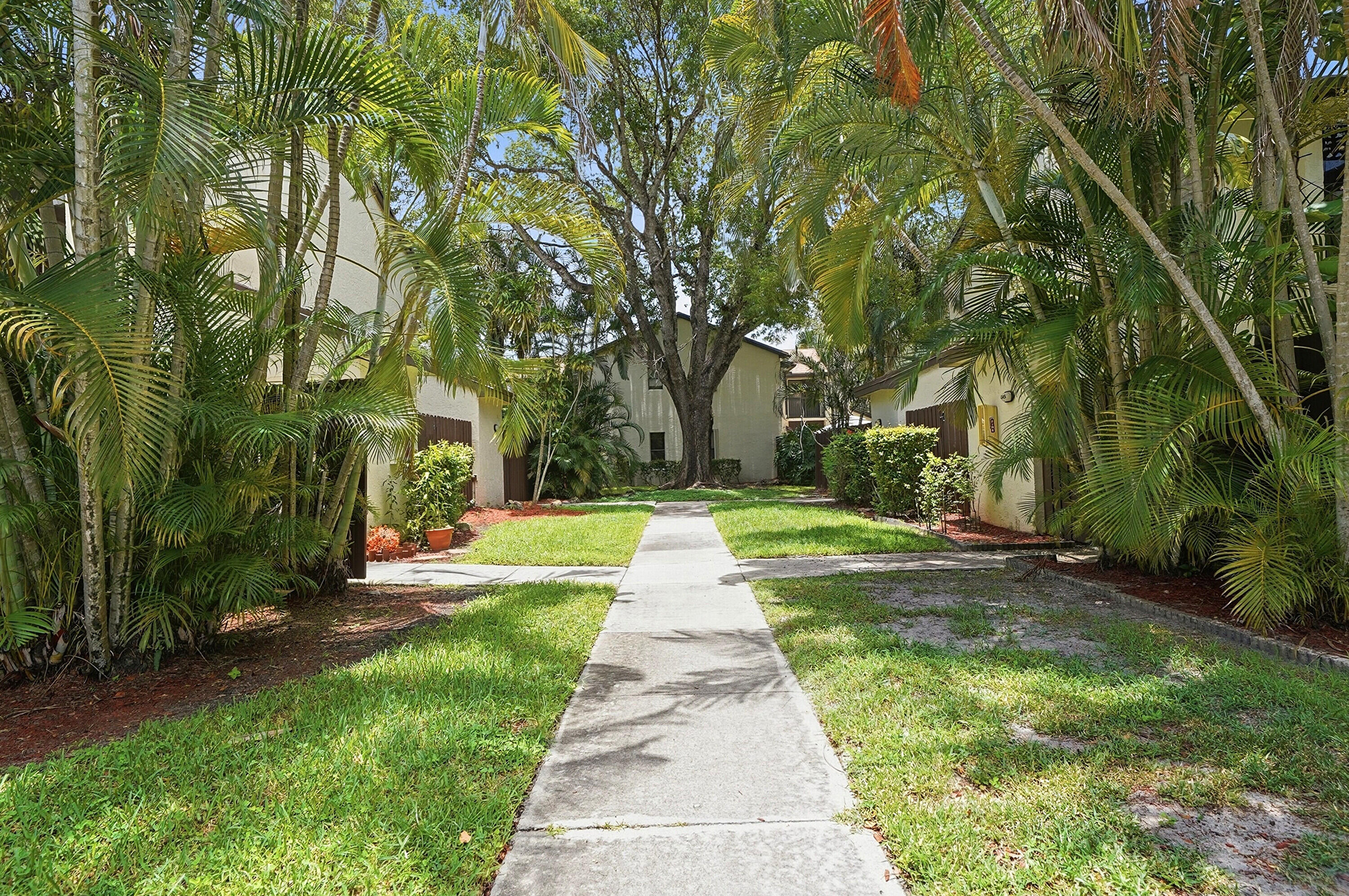 3349 Cocoplum Circle 33129 Property Photo 29