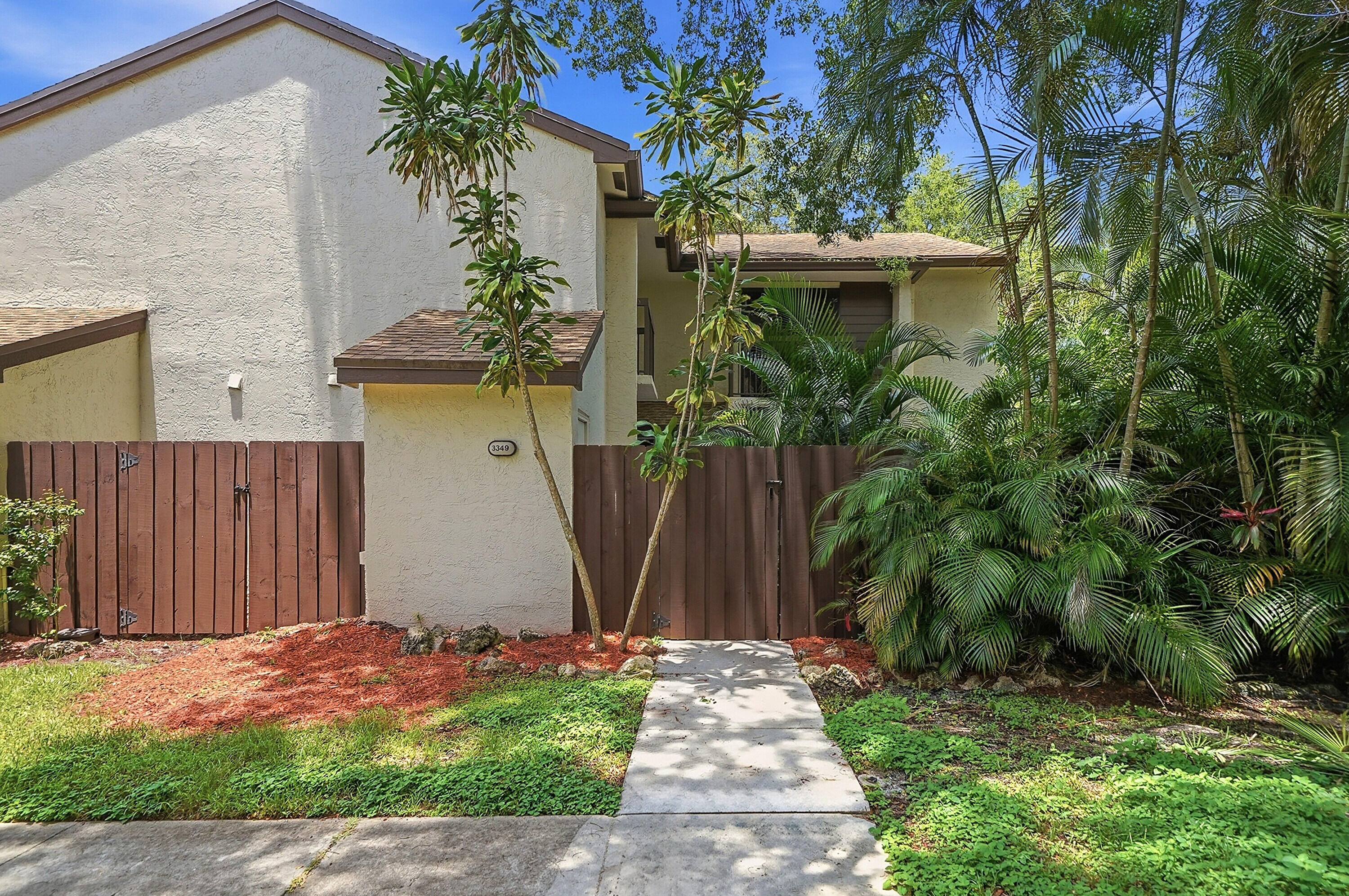 3349 Cocoplum Circle 33129 Property Photo 32
