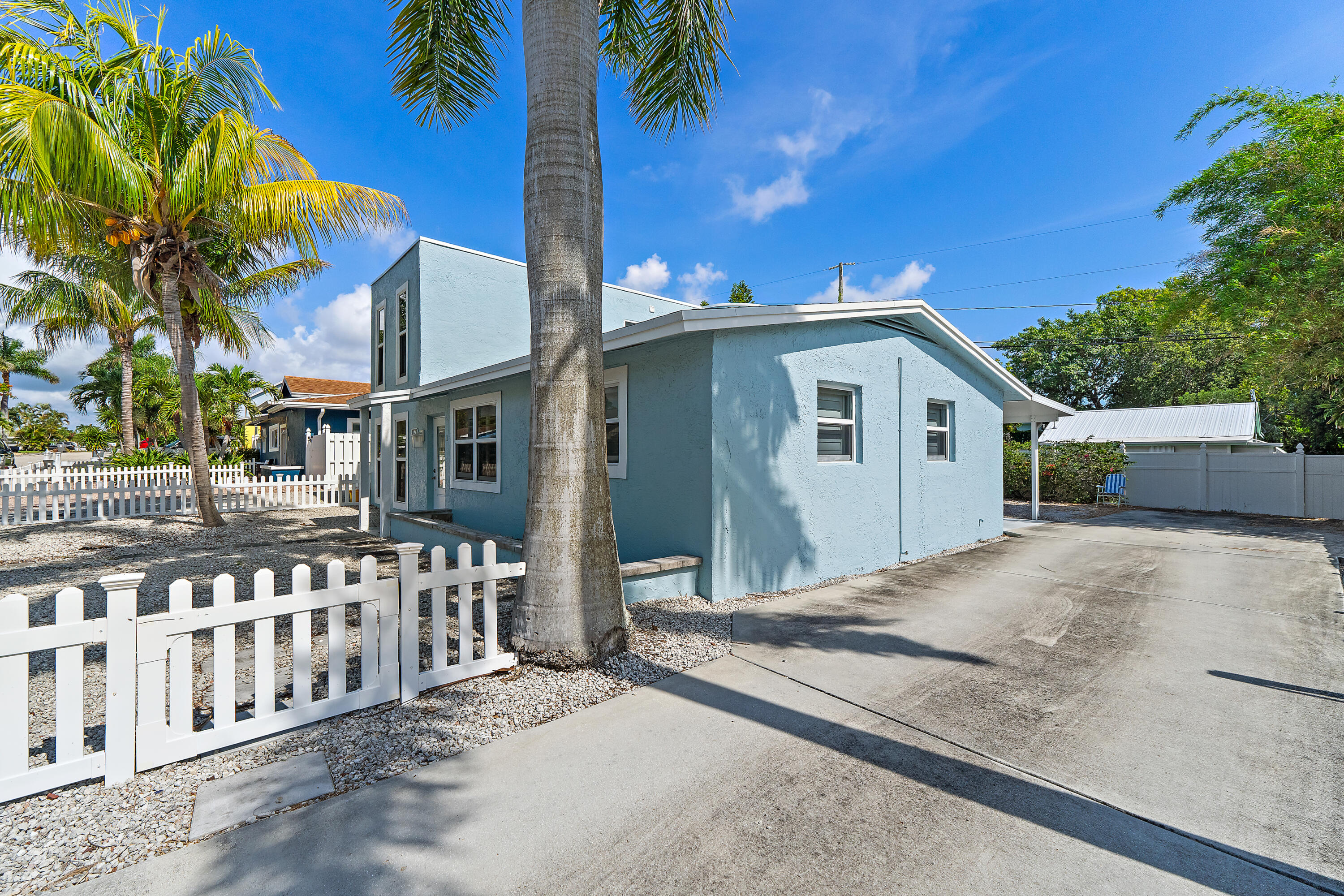 1779 Len Drive 1 Property Photo 4