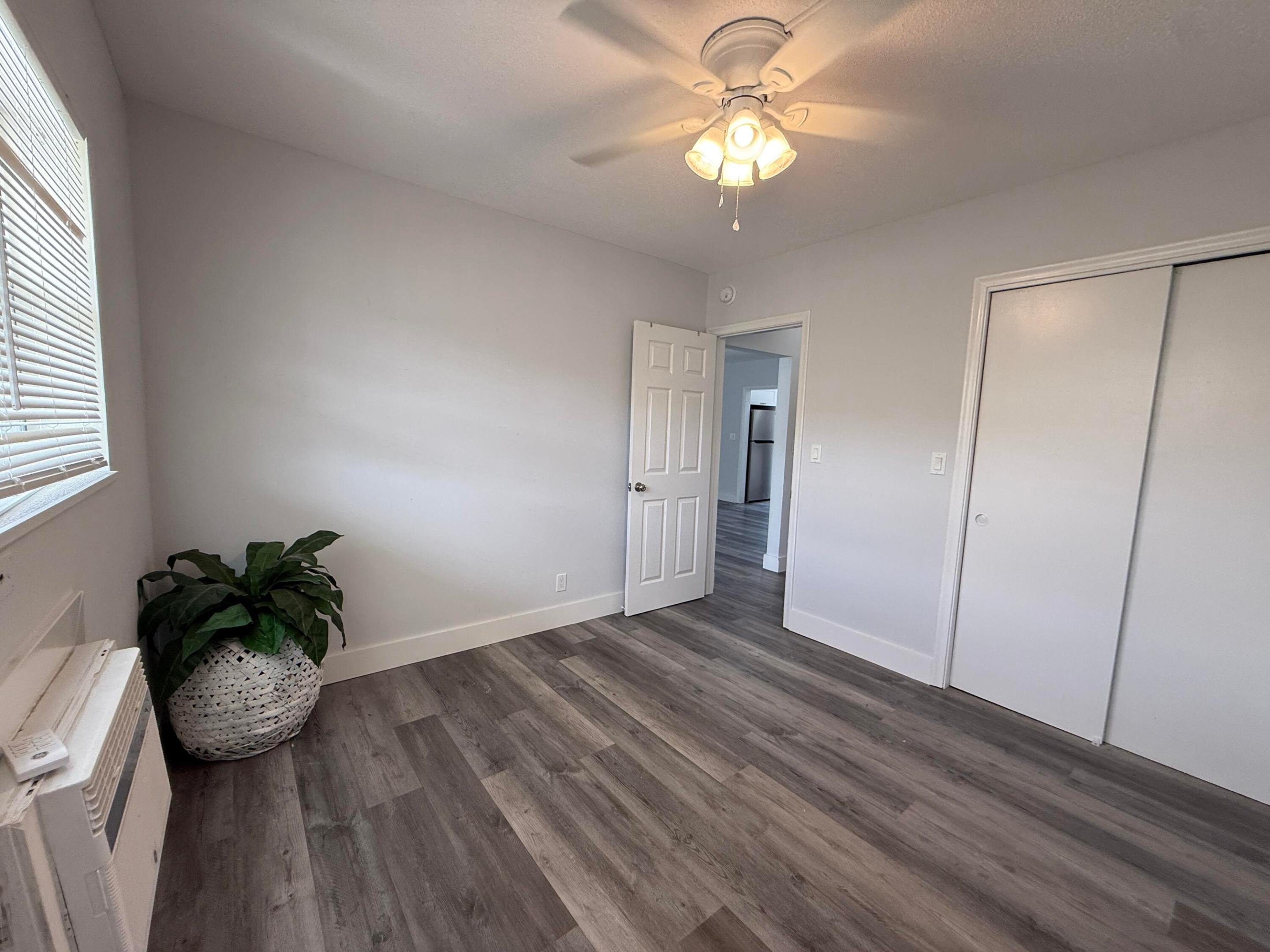 B26040563 Property Photo 11