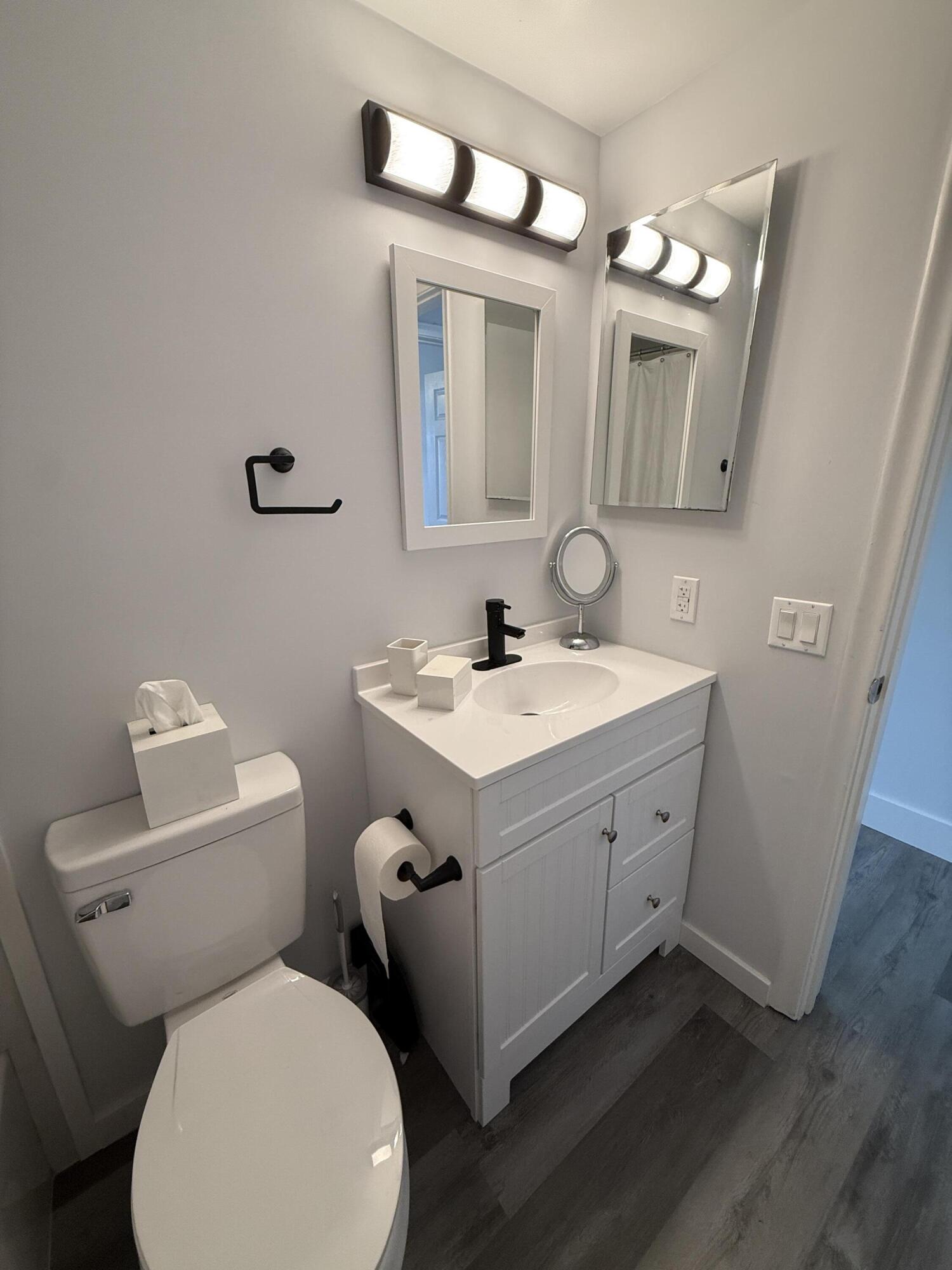 B26040563 Property Photo 18
