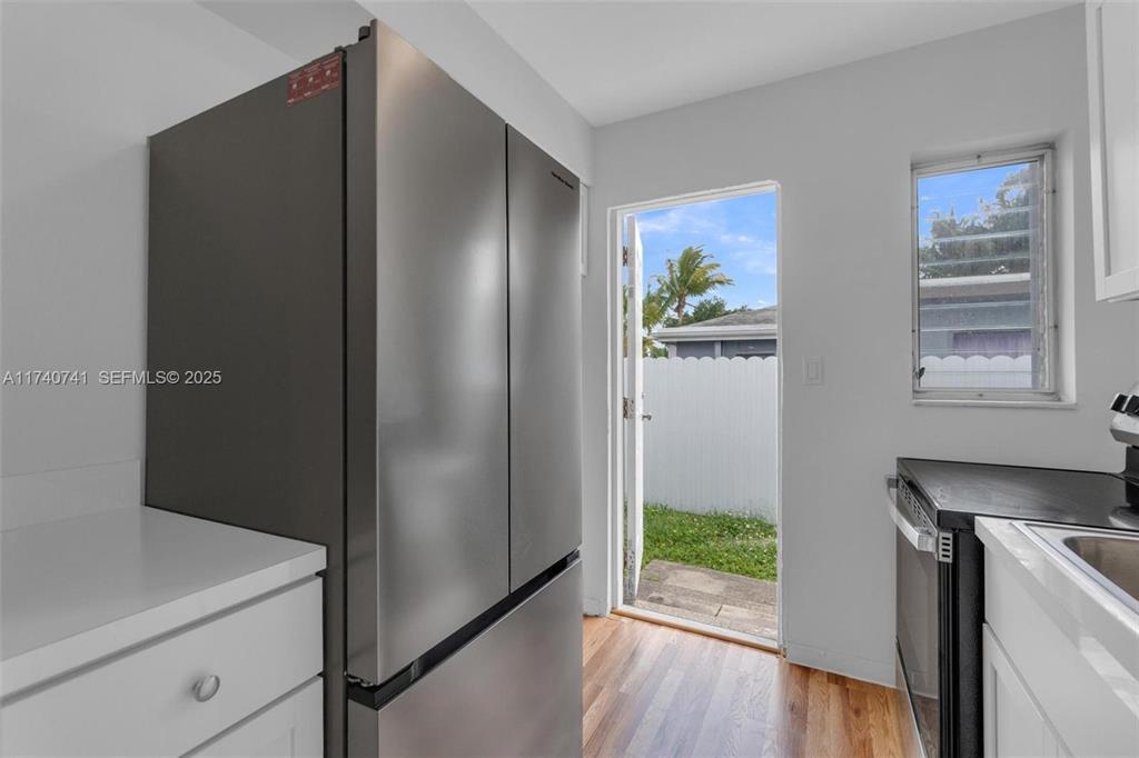 6340 Dawson Street Property Photo 13