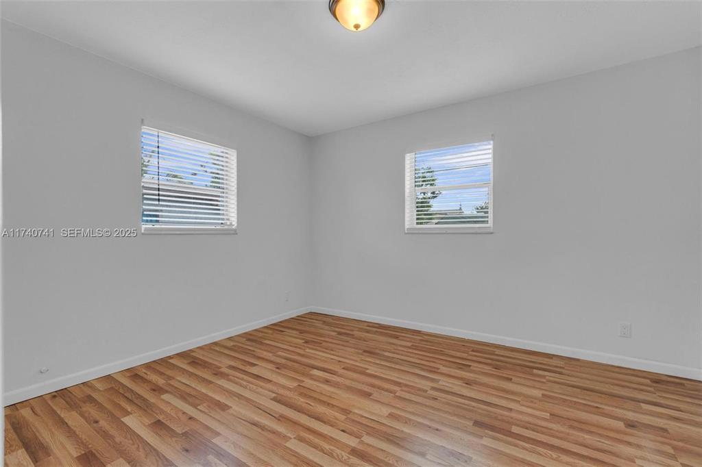 6340 Dawson Street Property Photo 18