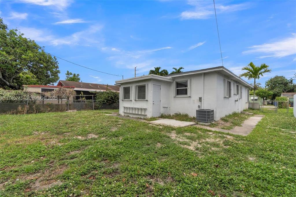 6340 Dawson Street Property Photo 26
