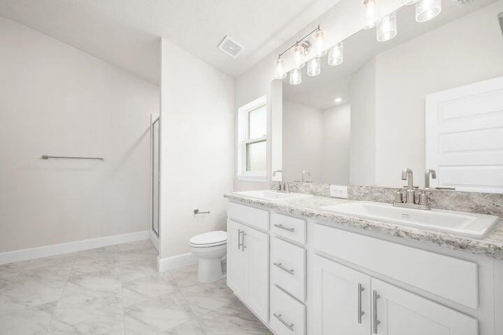 5530 Lugo Street Property Photo 8
