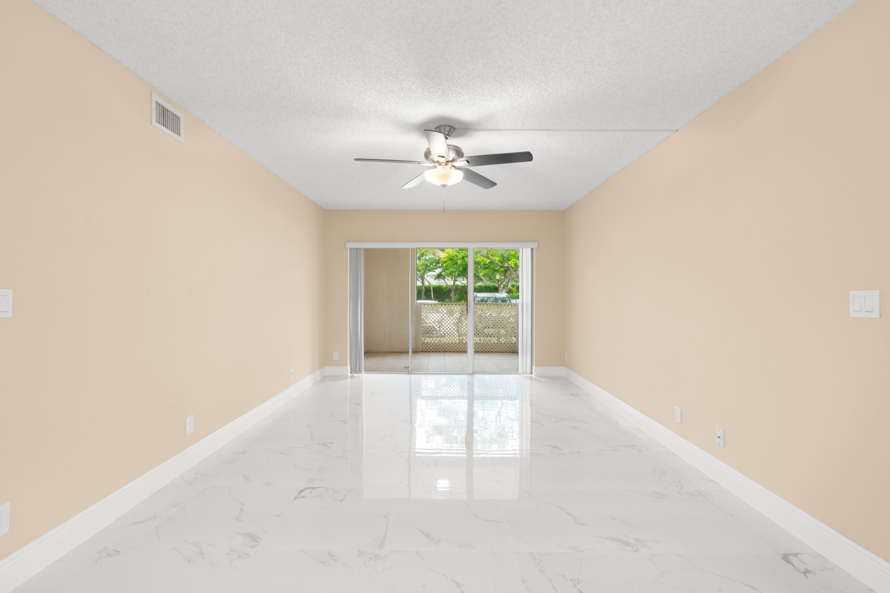 9855 Westview Drive 714 Property Photo 14
