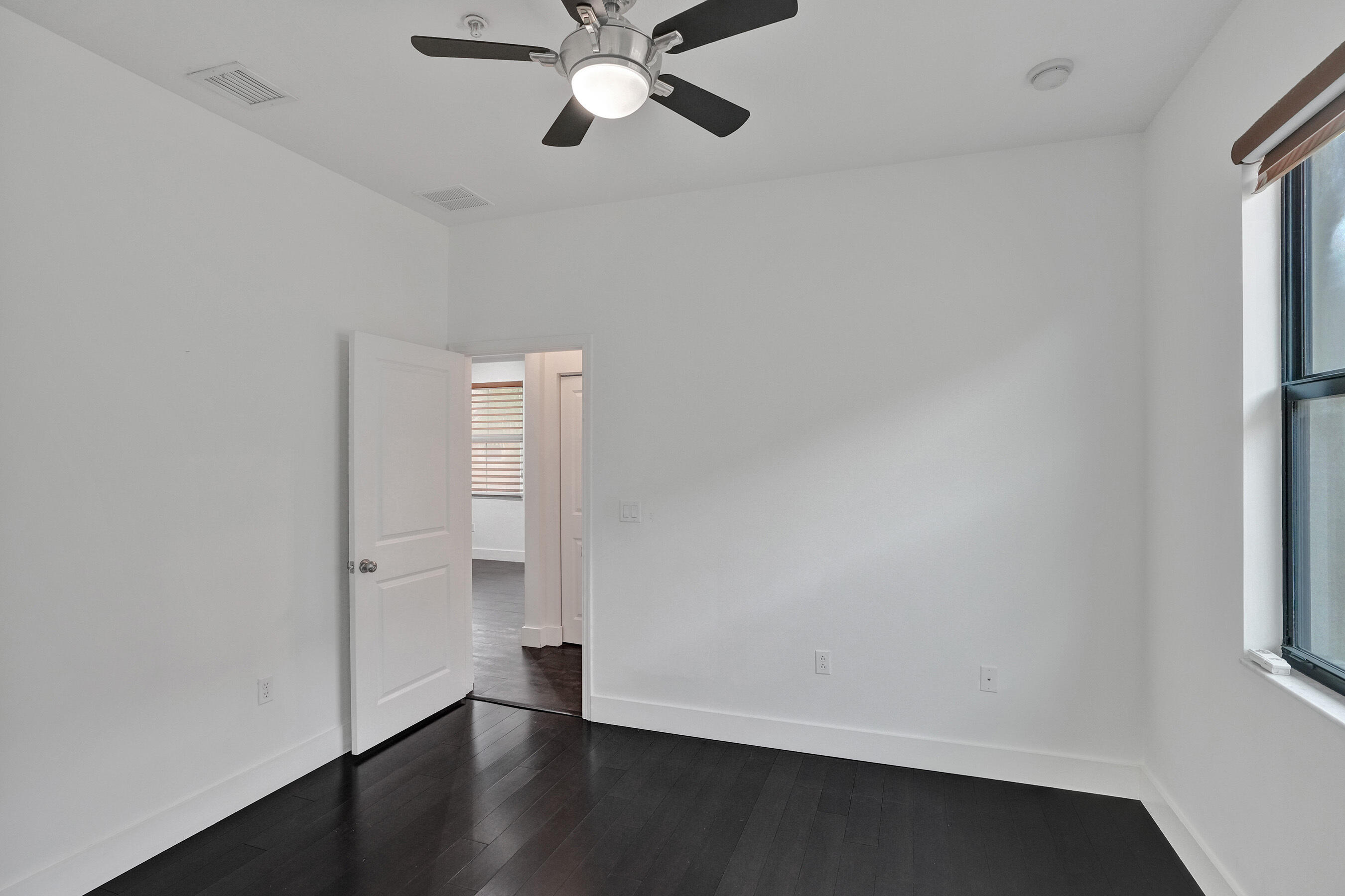 12662 Nw 32nd Place Property Photo 19