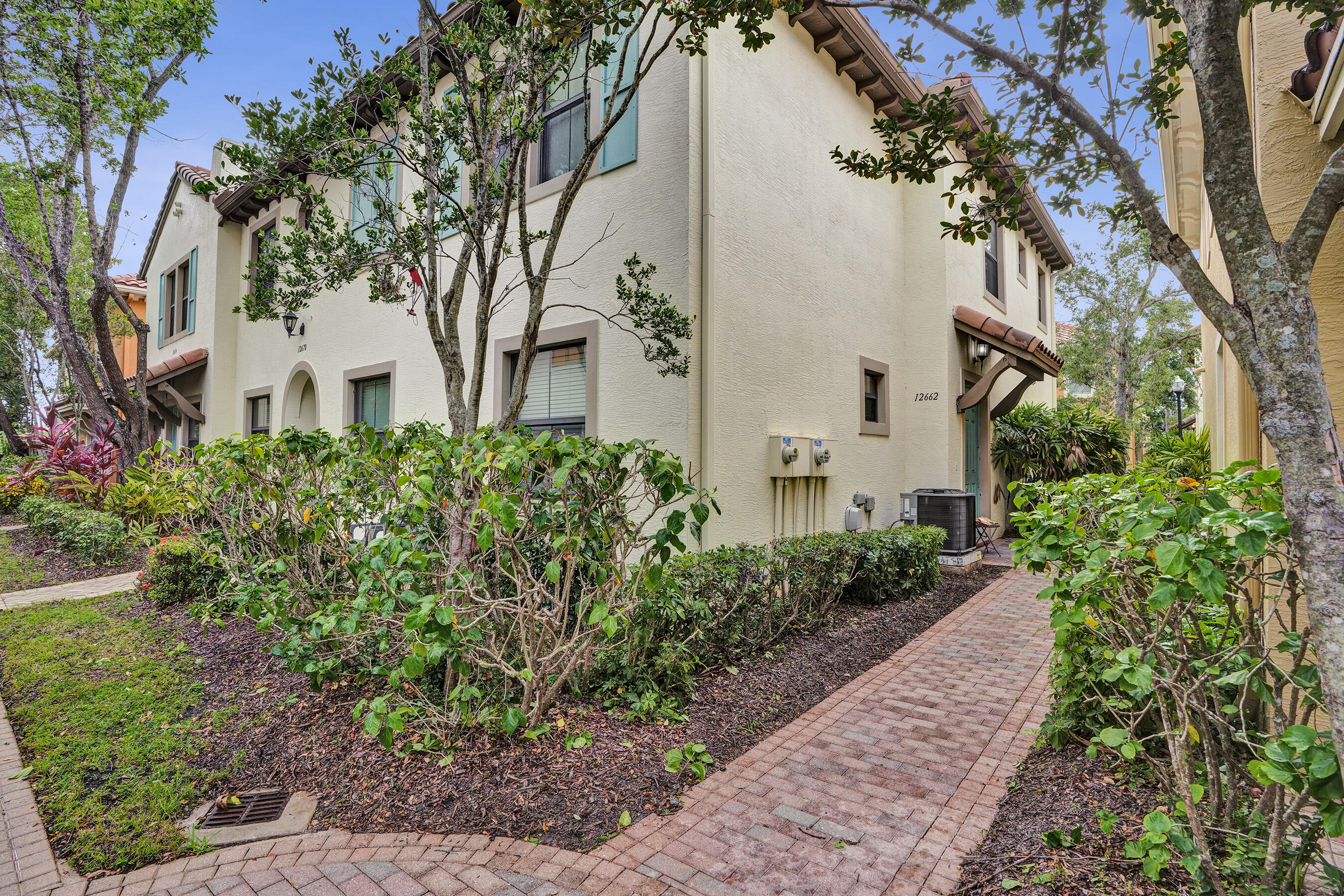 12662 Nw 32nd Place Property Photo 37