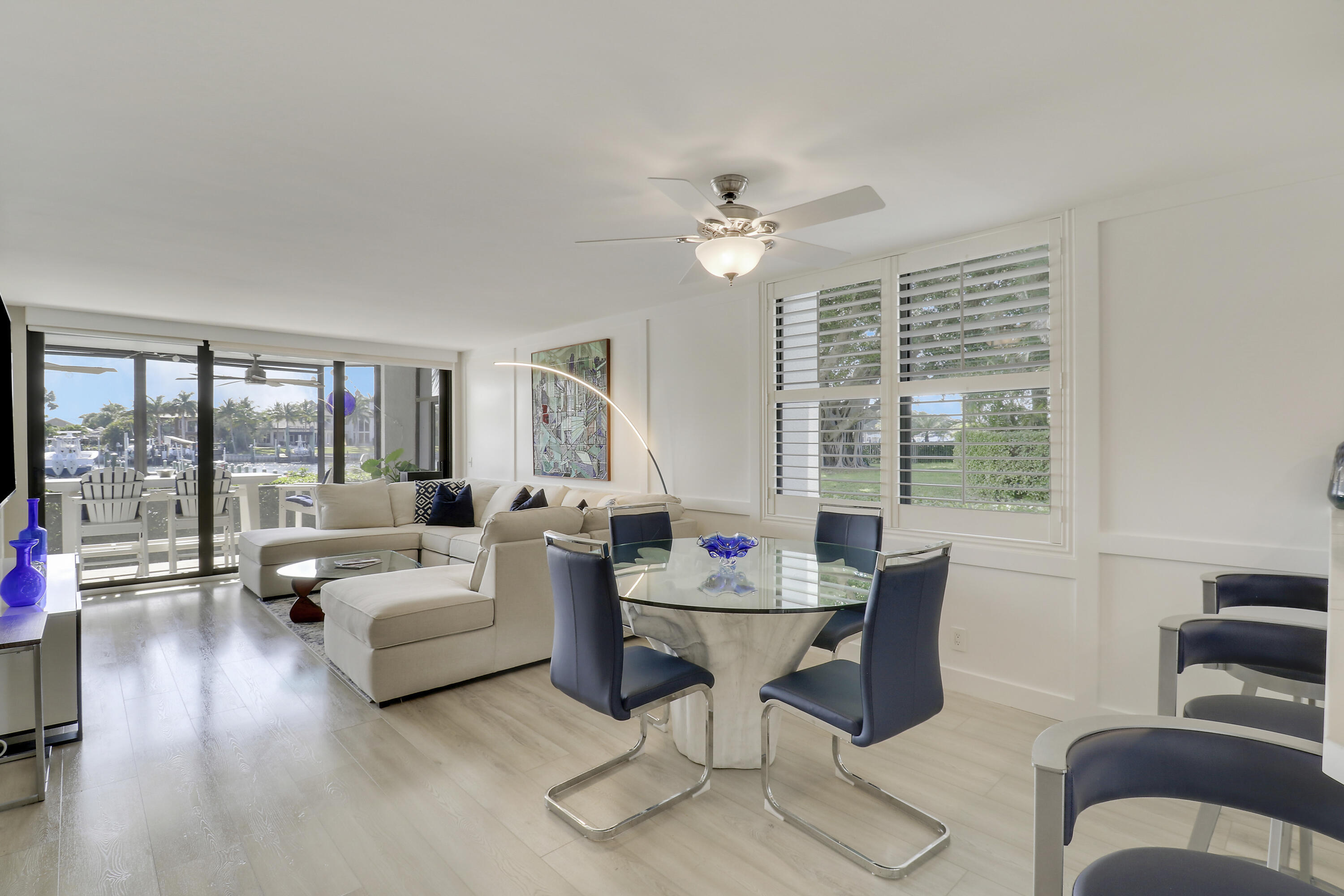 515 Bay Colony Drive N Property Photo 13