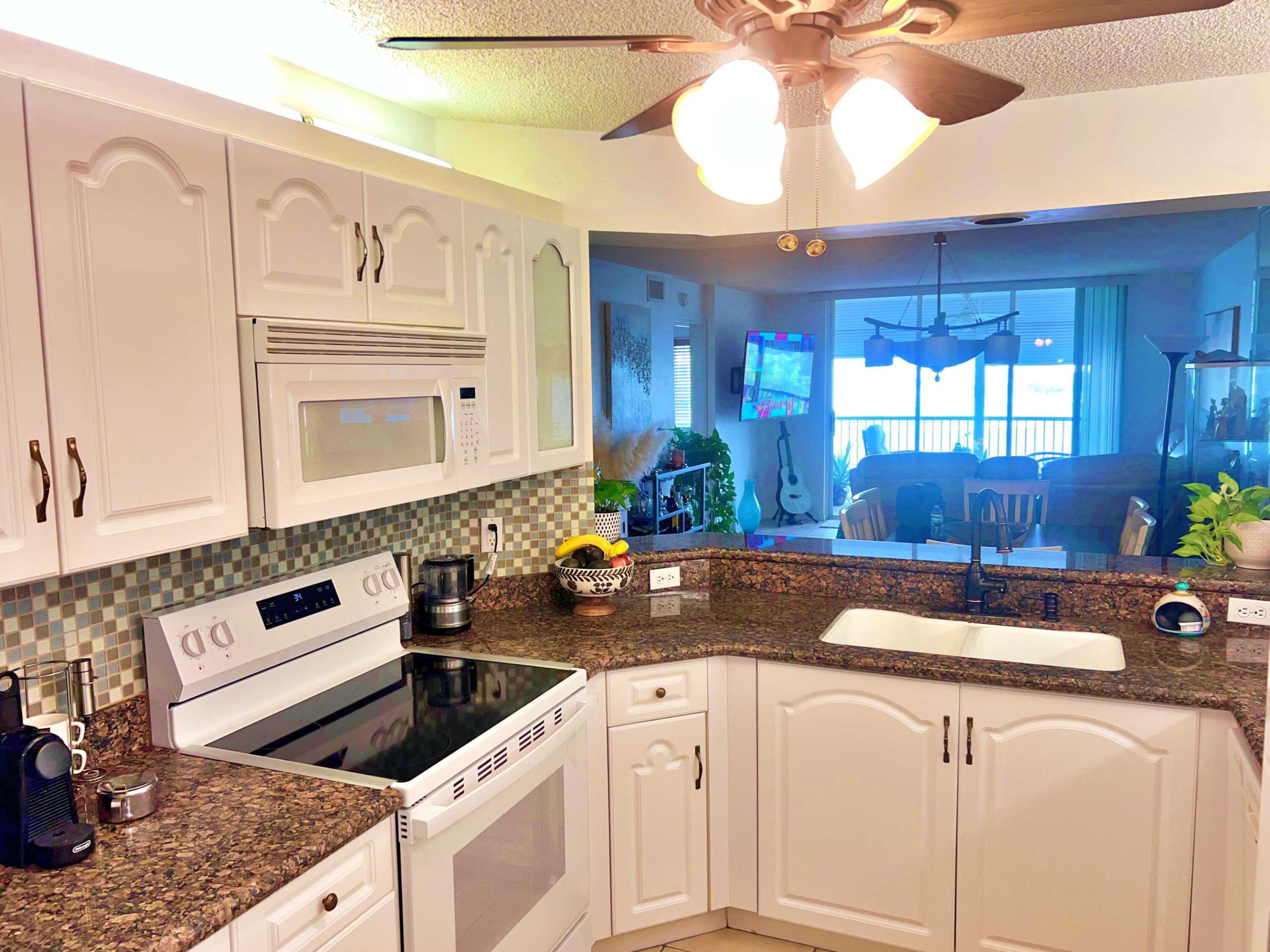B26040656 Property Photo 8