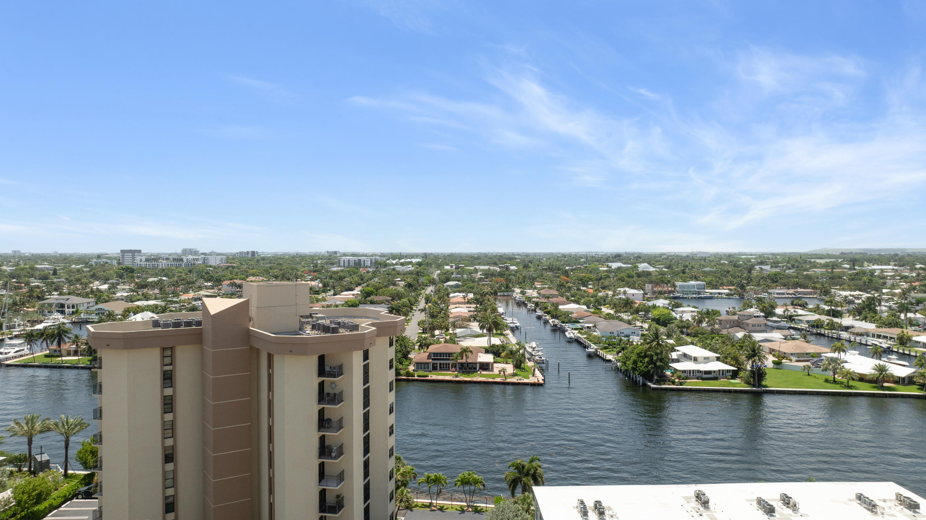 405 N Ocean Boulevard 815 Property Photo 2