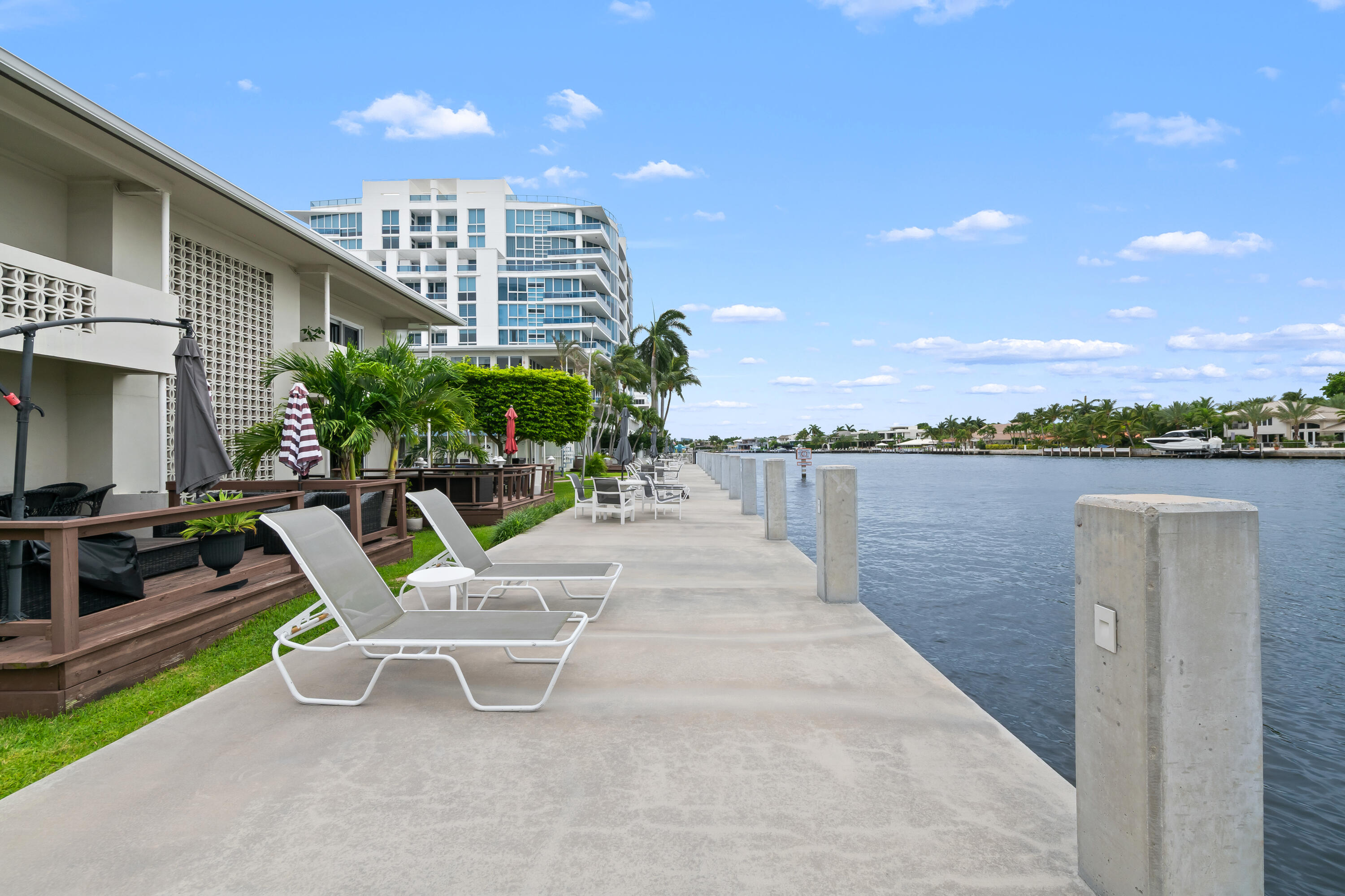 741 Bayshore Drive 16n Property Photo 4
