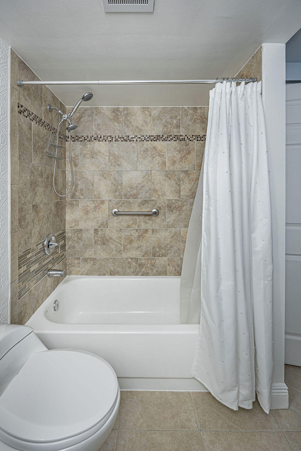 539 Shady Pine Way B2 Property Photo 16