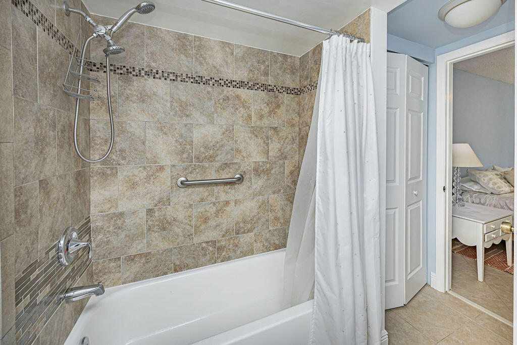 539 Shady Pine Way B2 Property Photo 17