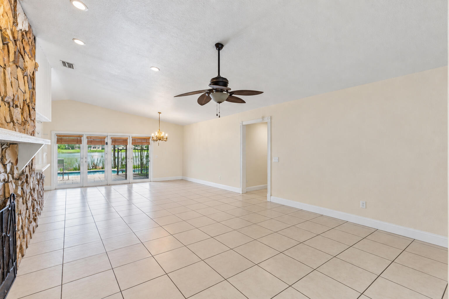 11951 Sw 51st Street Property Photo 6