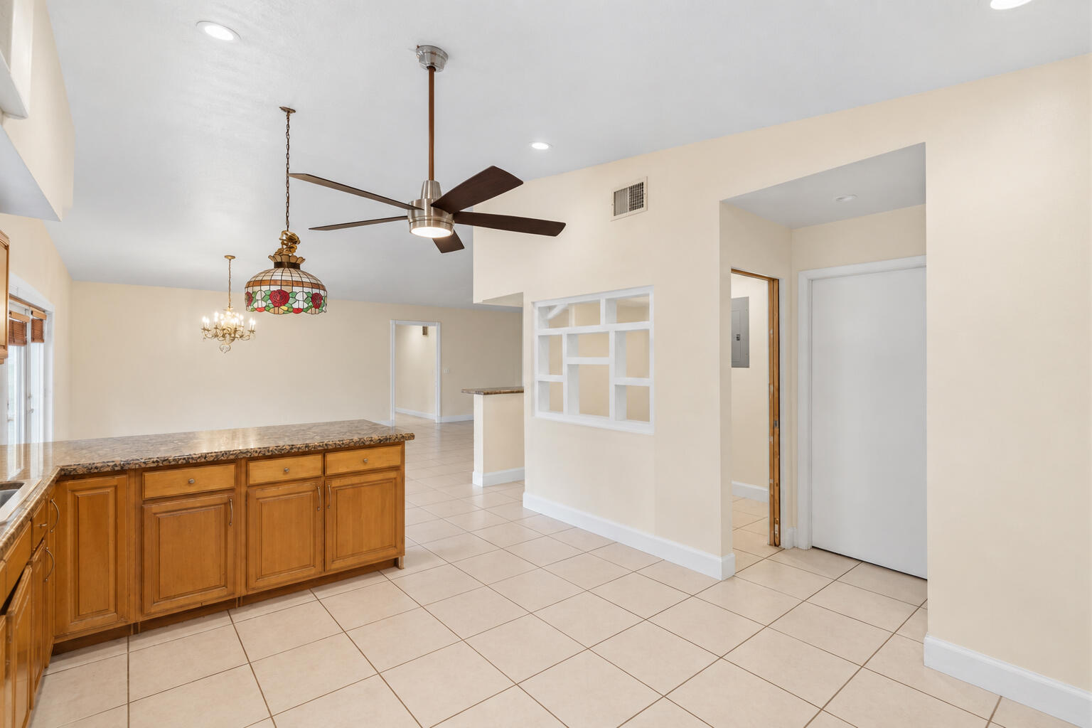 11951 Sw 51st Street Property Photo 14