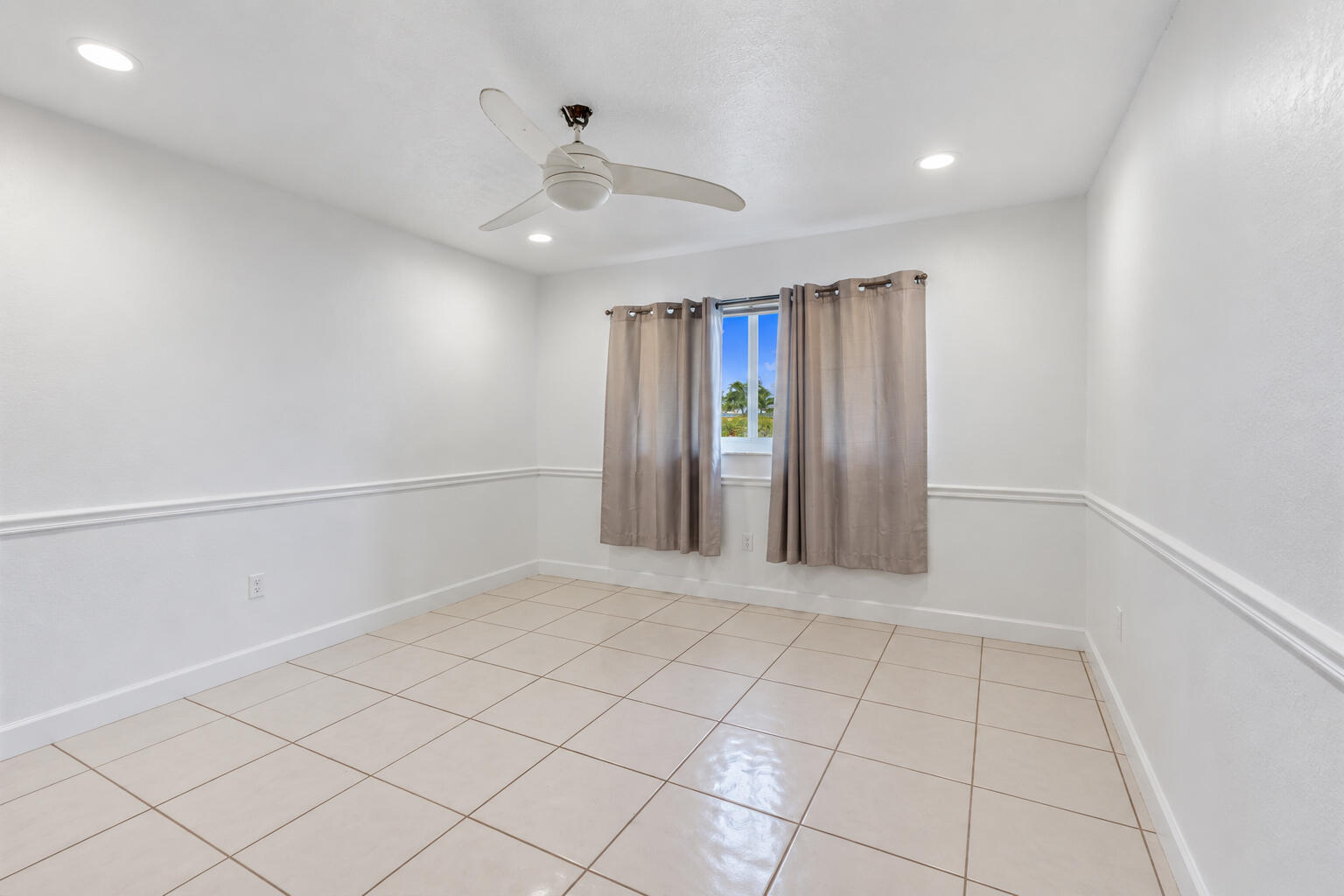 11951 Sw 51st Street Property Photo 17