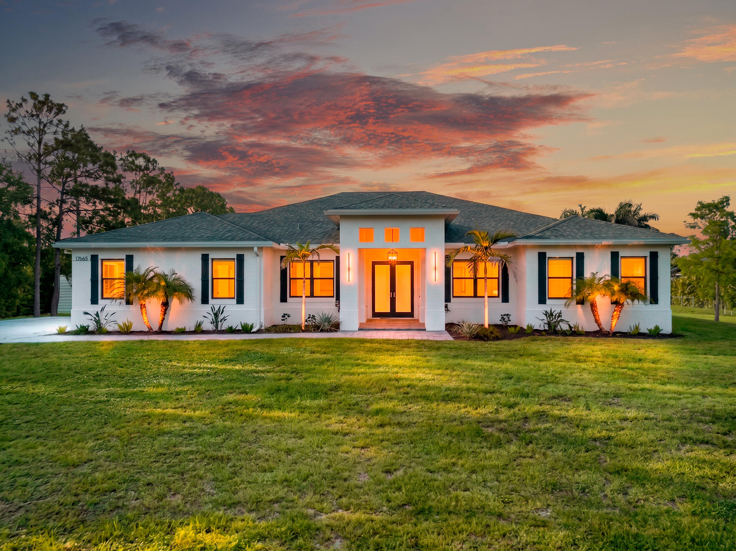 17655 44th Place N Property Photo 1